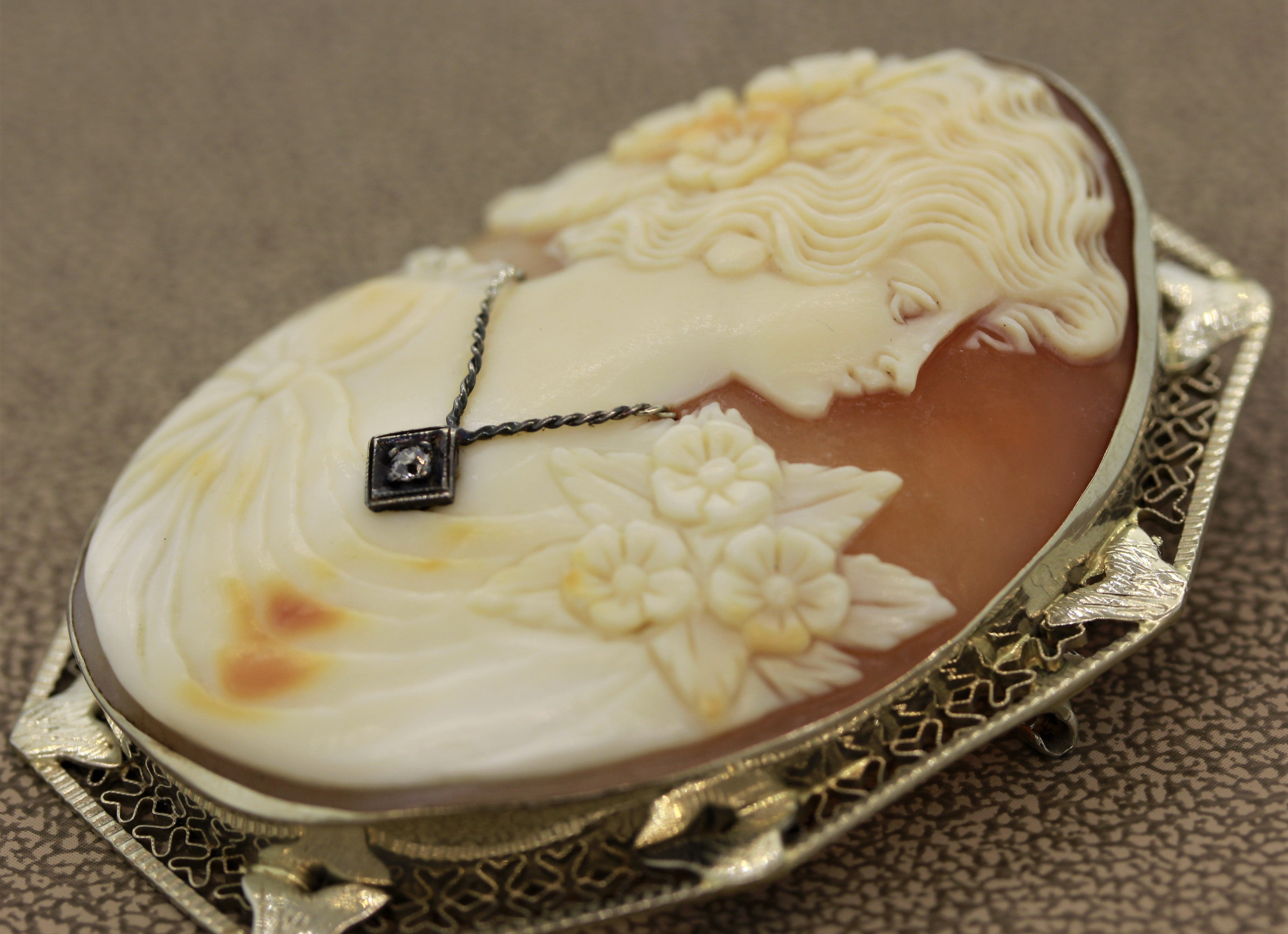 Antique Agate Cameo Diamond Gold Pendant-Brooch