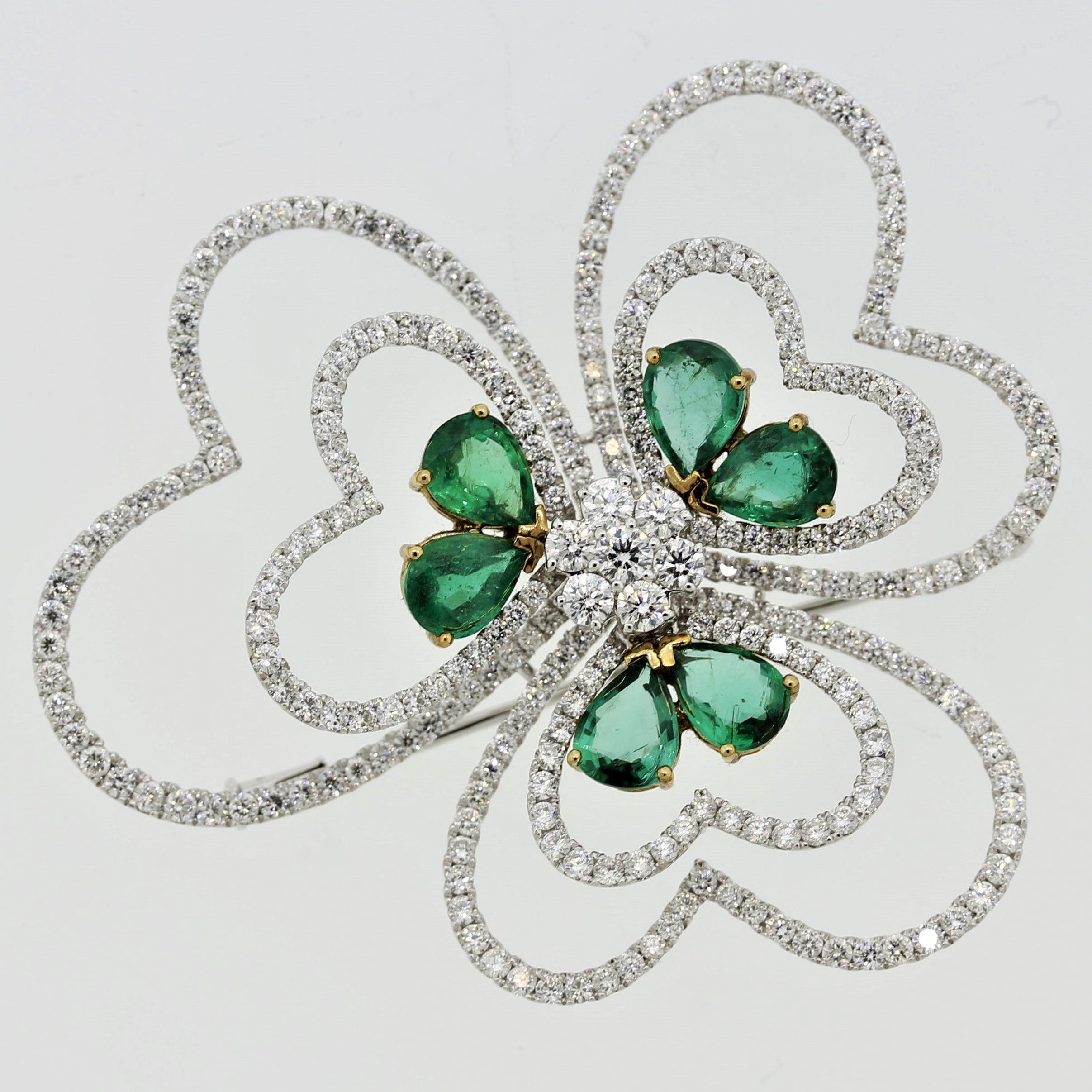 Large Emerald Diamond Gold Heart Flower Brooch