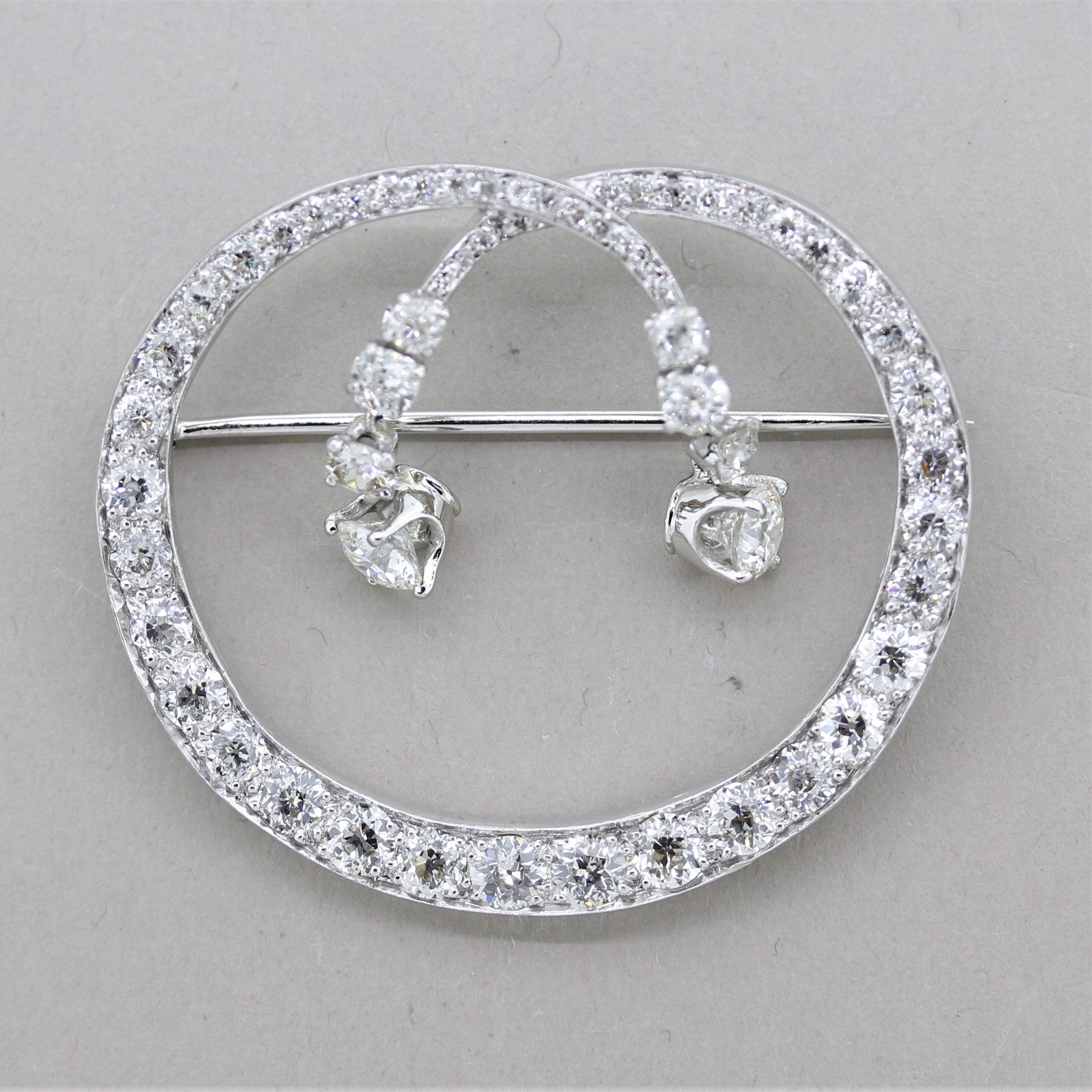 Art Deco – Mid-Century Diamond Platinum Circle Drop Brooch