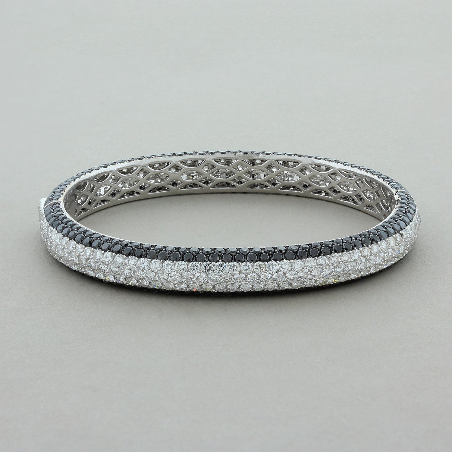 White and Black Diamond Pavé Gold Eternity Bracelet