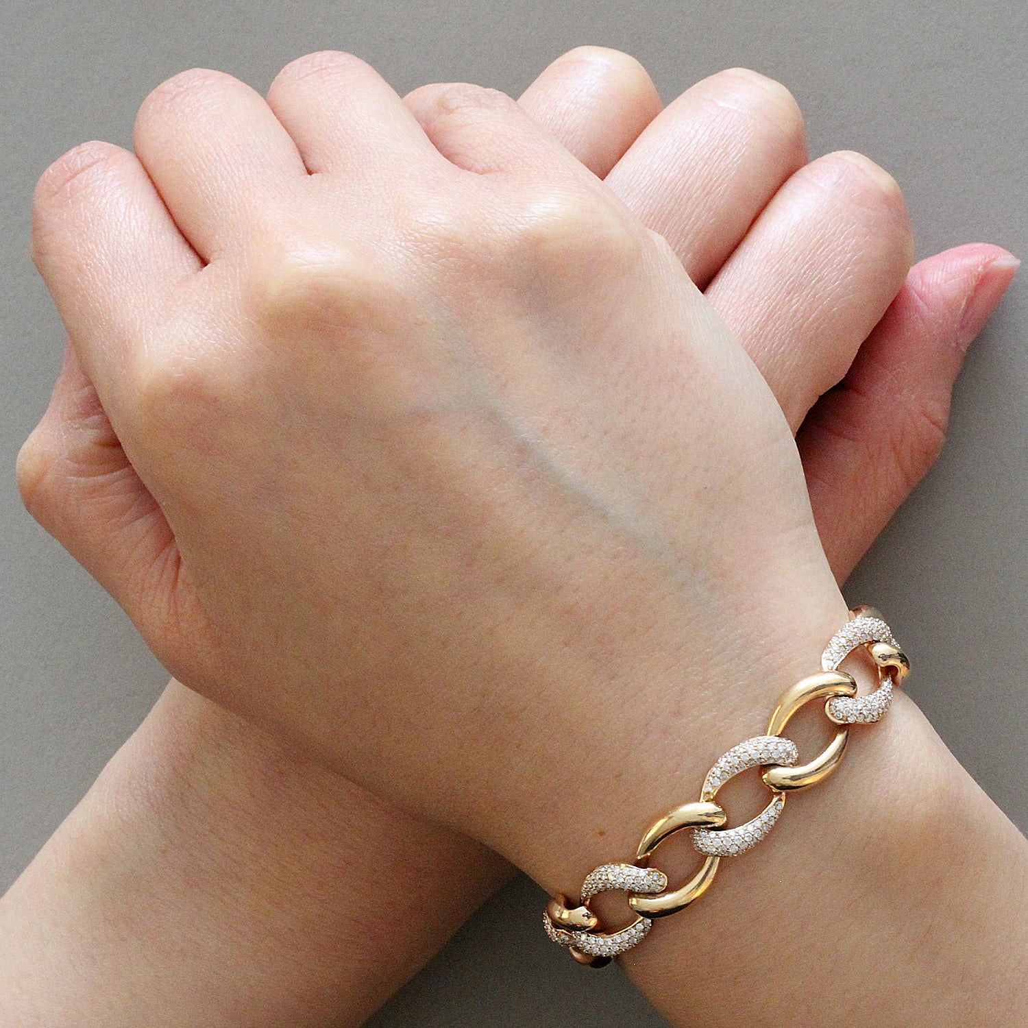 Diamond Pave Gold Chain Link Bracelet