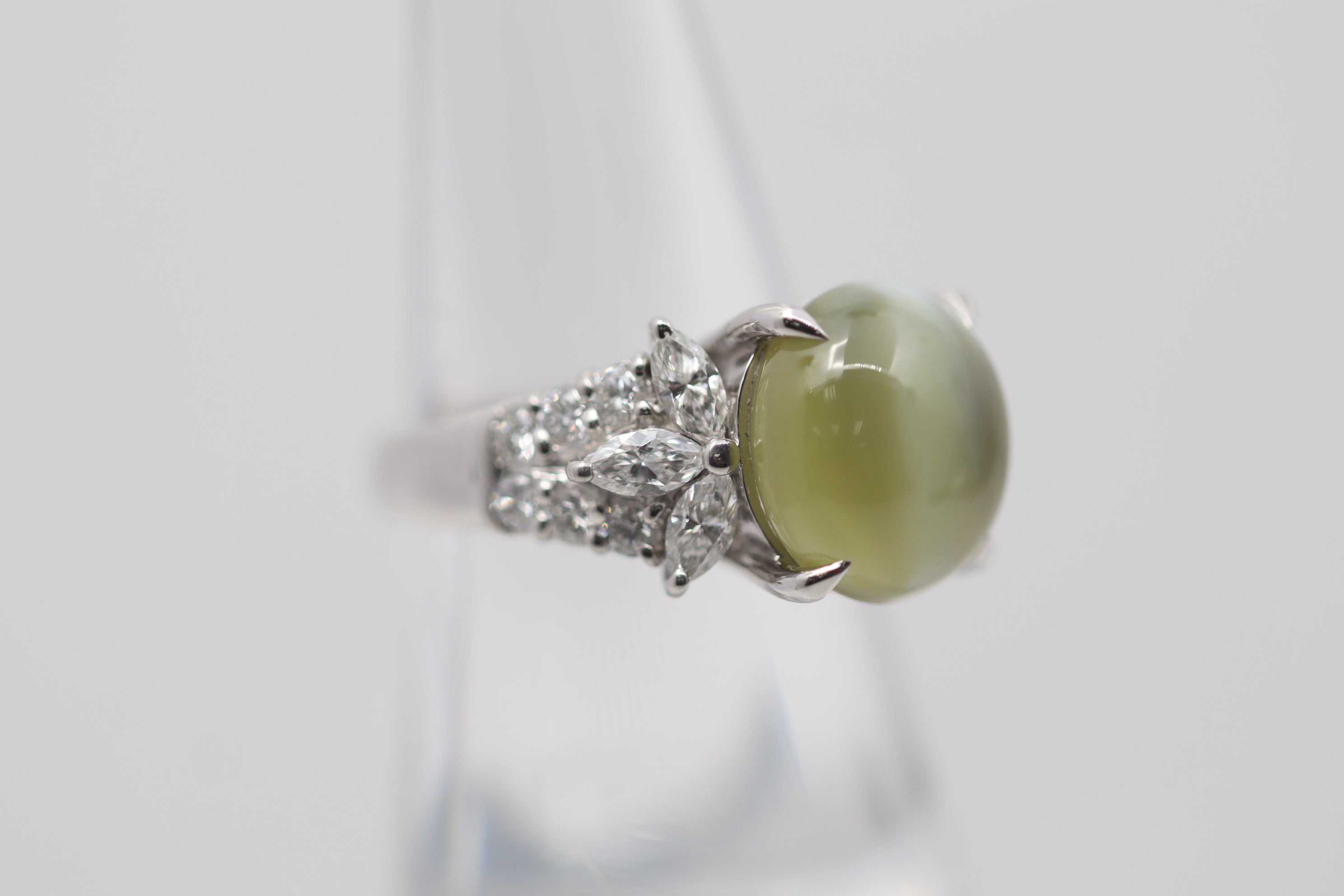 Gem Cats-Eye Chrysoberyl Diamond Platinum Ring