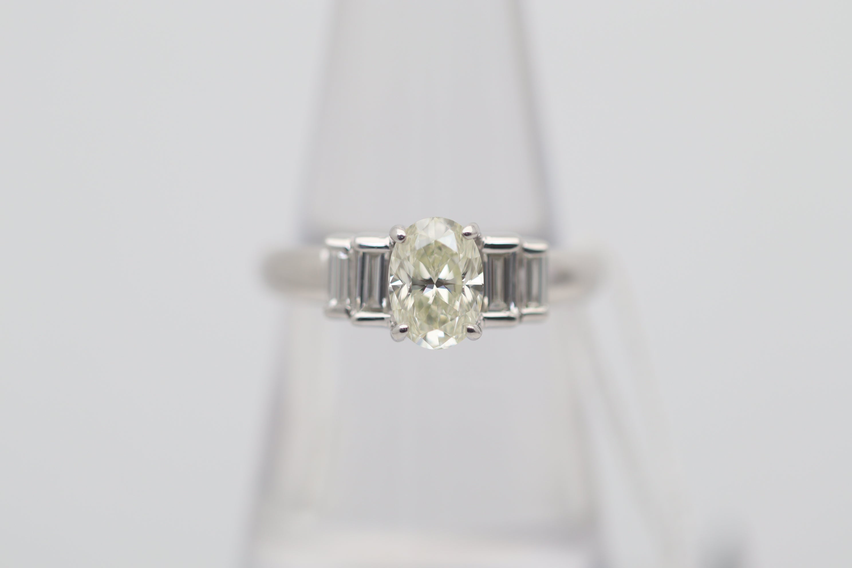 1.04 Carat Oval Diamond Platinum Engagement Ring