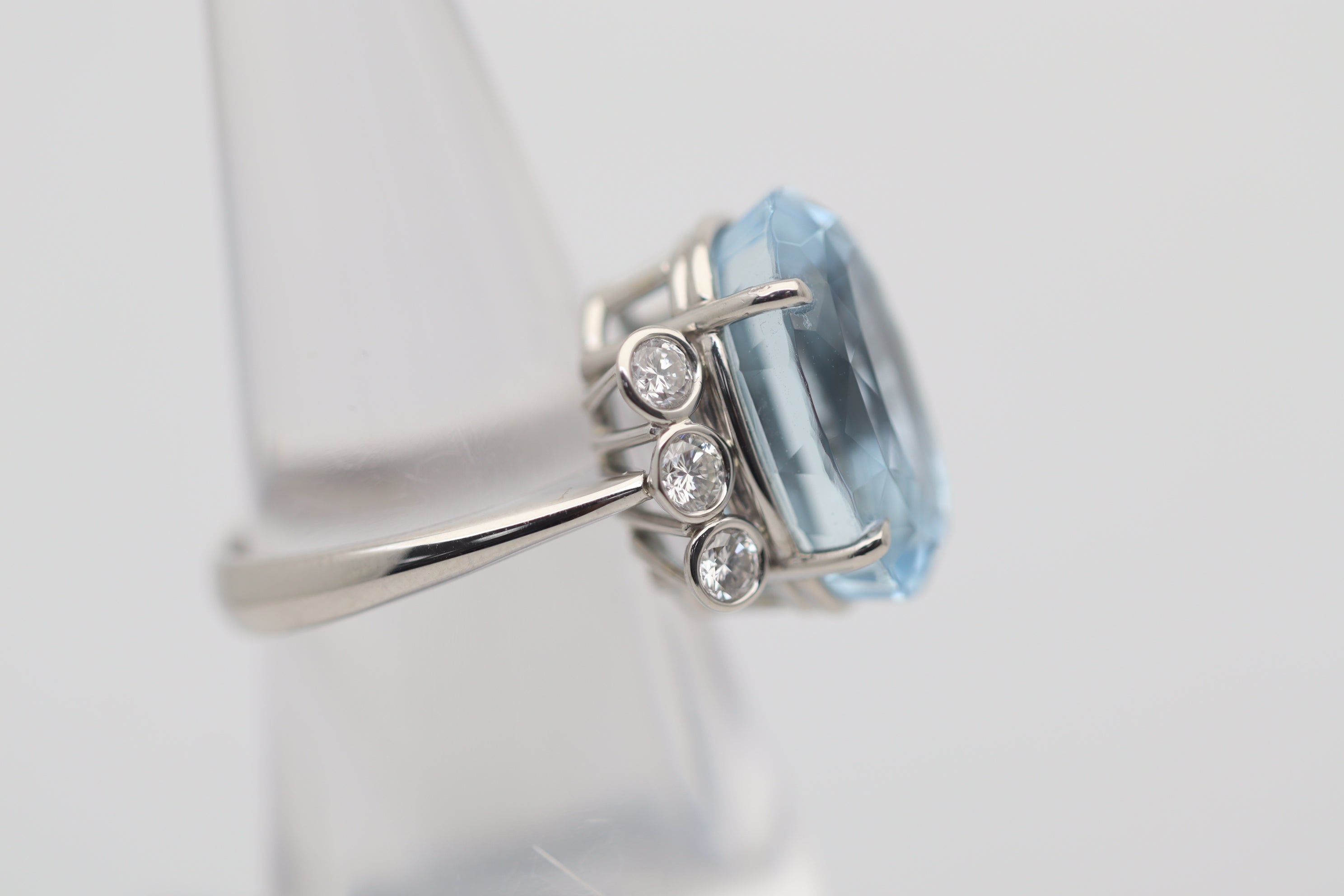 Aquamarine Diamond Platinum Ring