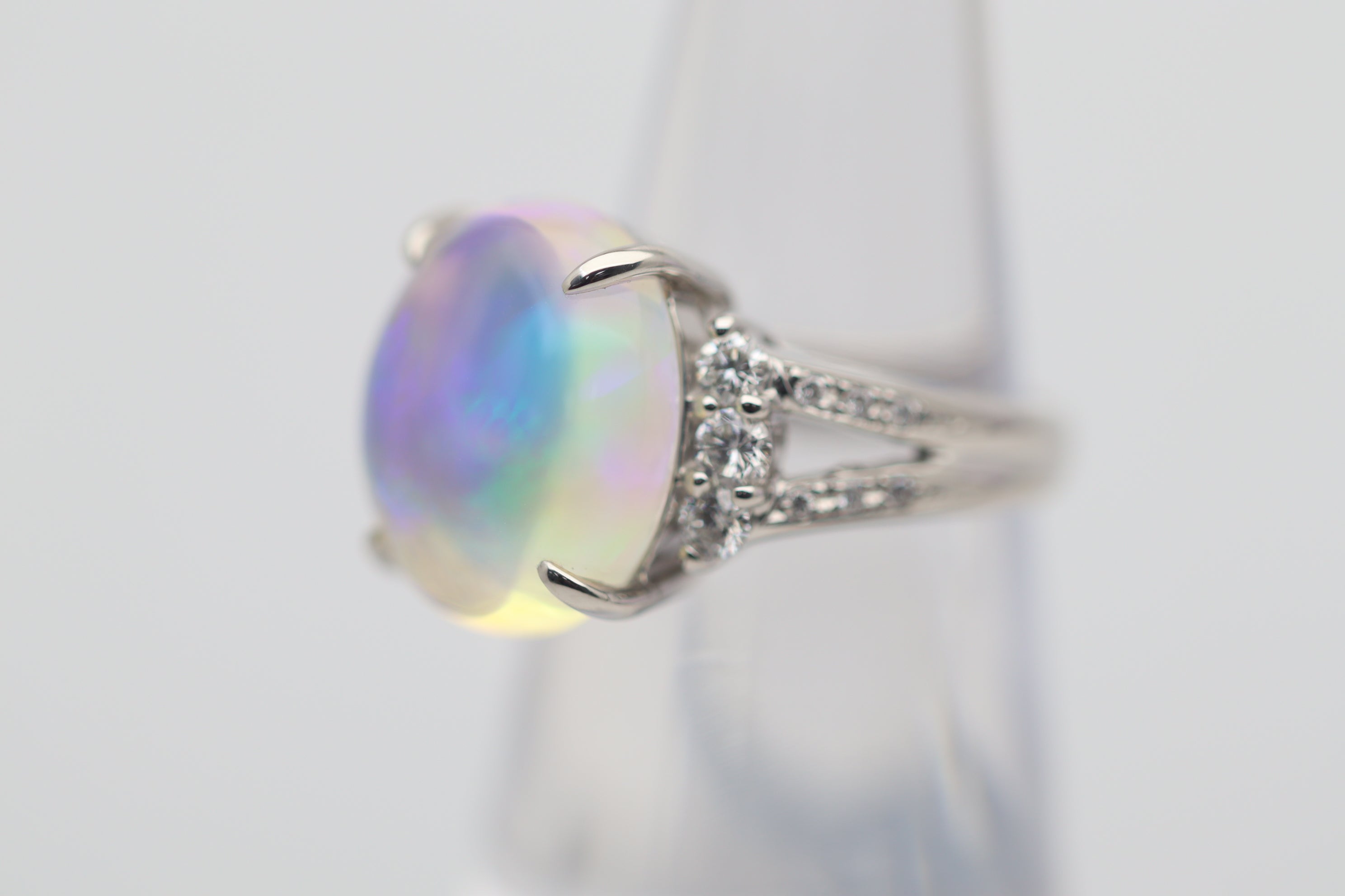 7.67 Carat Australian Crystal Opal Diamond Platinum Ring