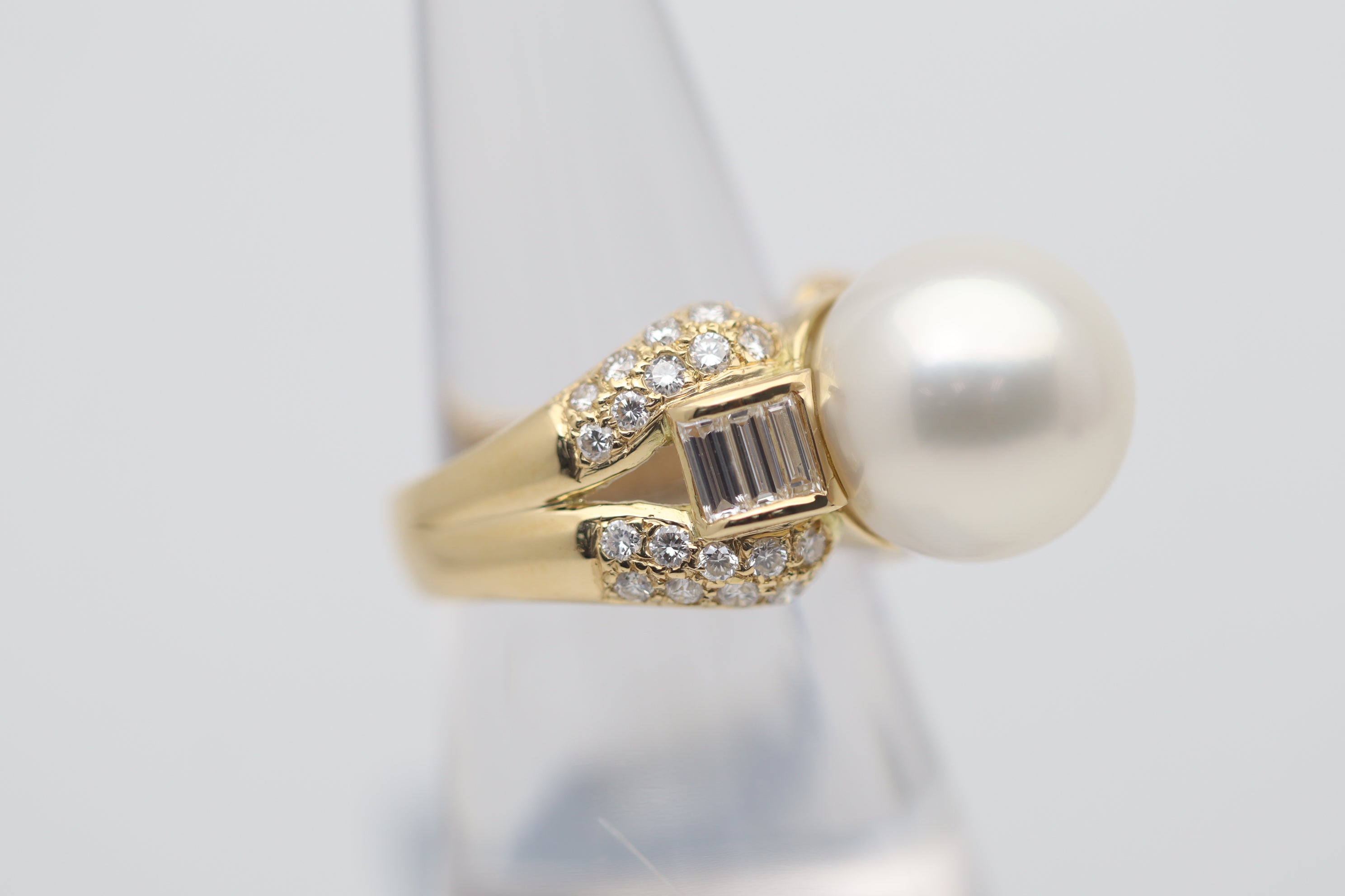 South Sea Pearl Diamond Gold Ring