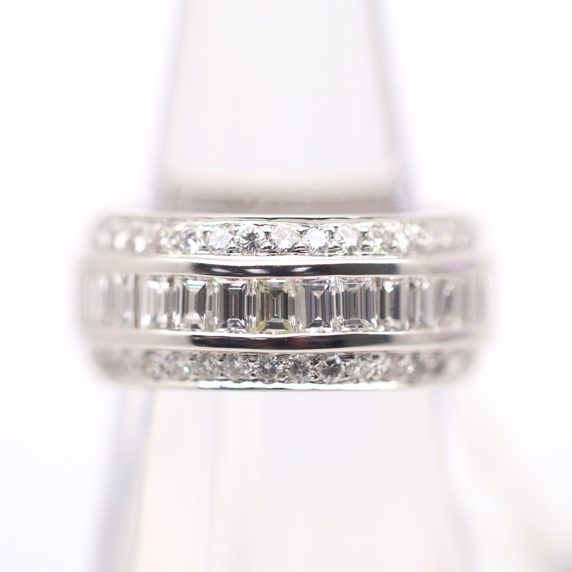 Diamond 18K White Gold Eternity Band Ring, Size 6