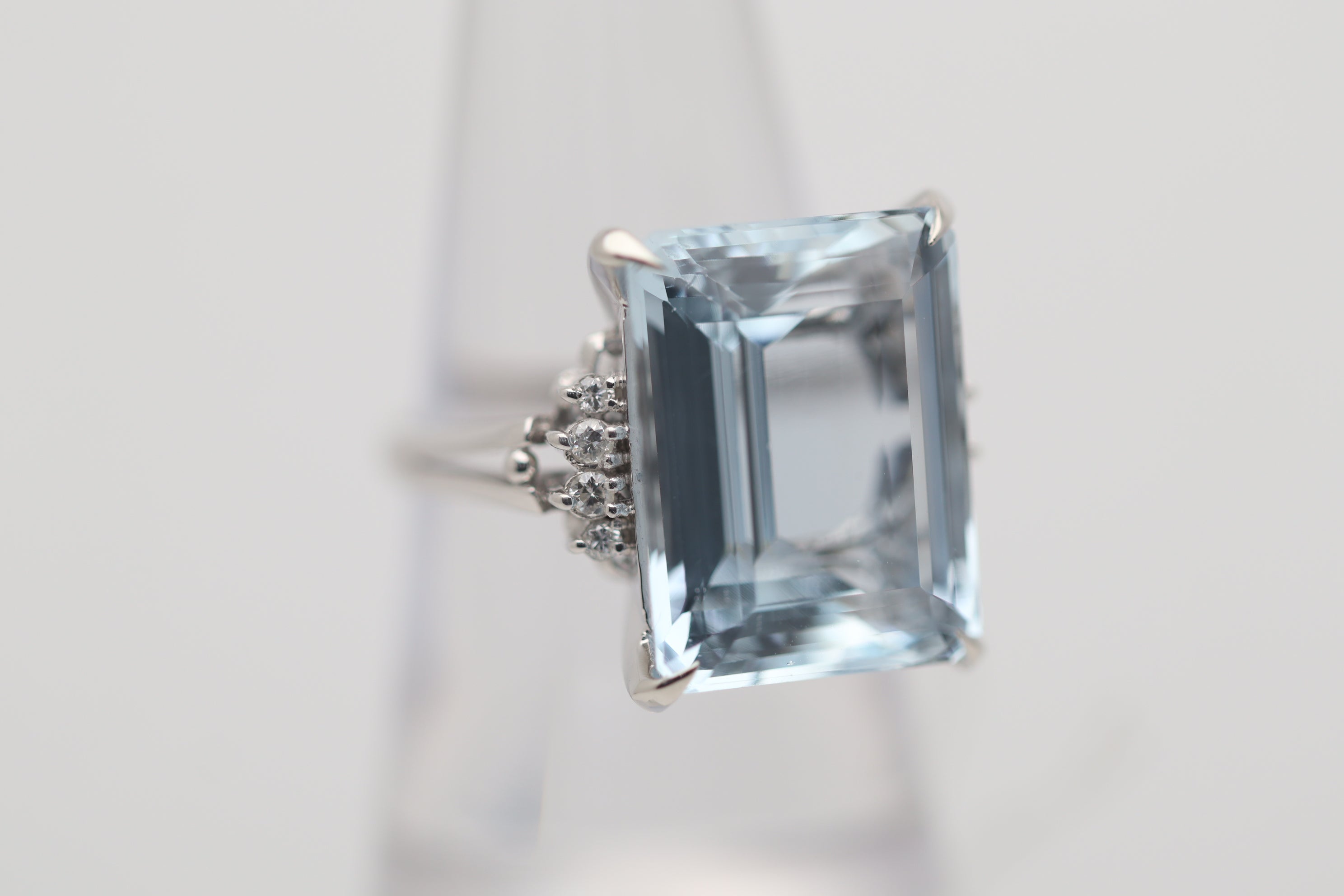 12.46 Carat Aquamarine Diamond Platinum Ring