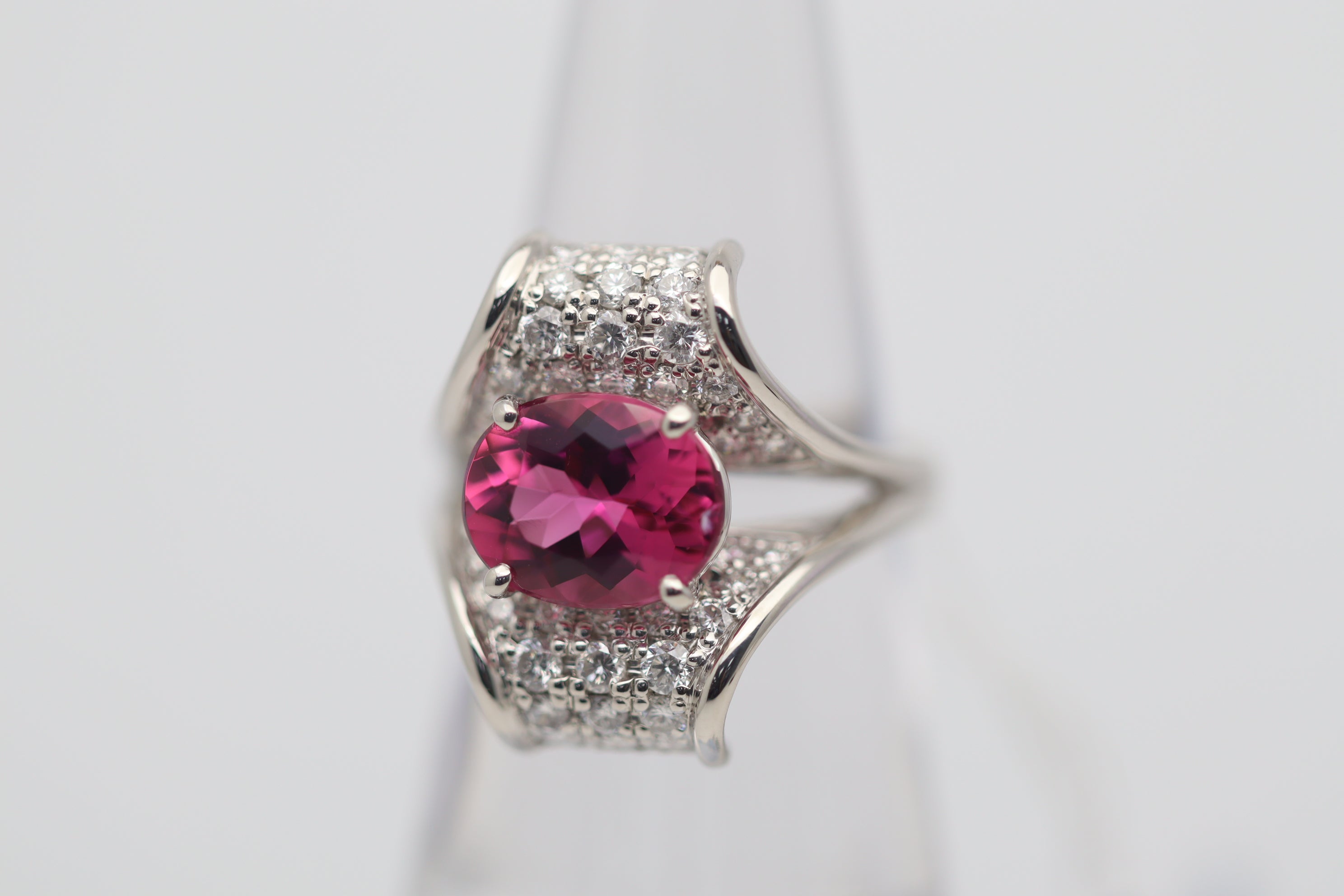 2.49 Carat Rubellite Tourmaline Diamond Platinum Ring