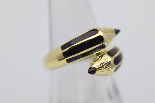 18k Yellow Gold Onyx Enamel Crossover Pencil Ring