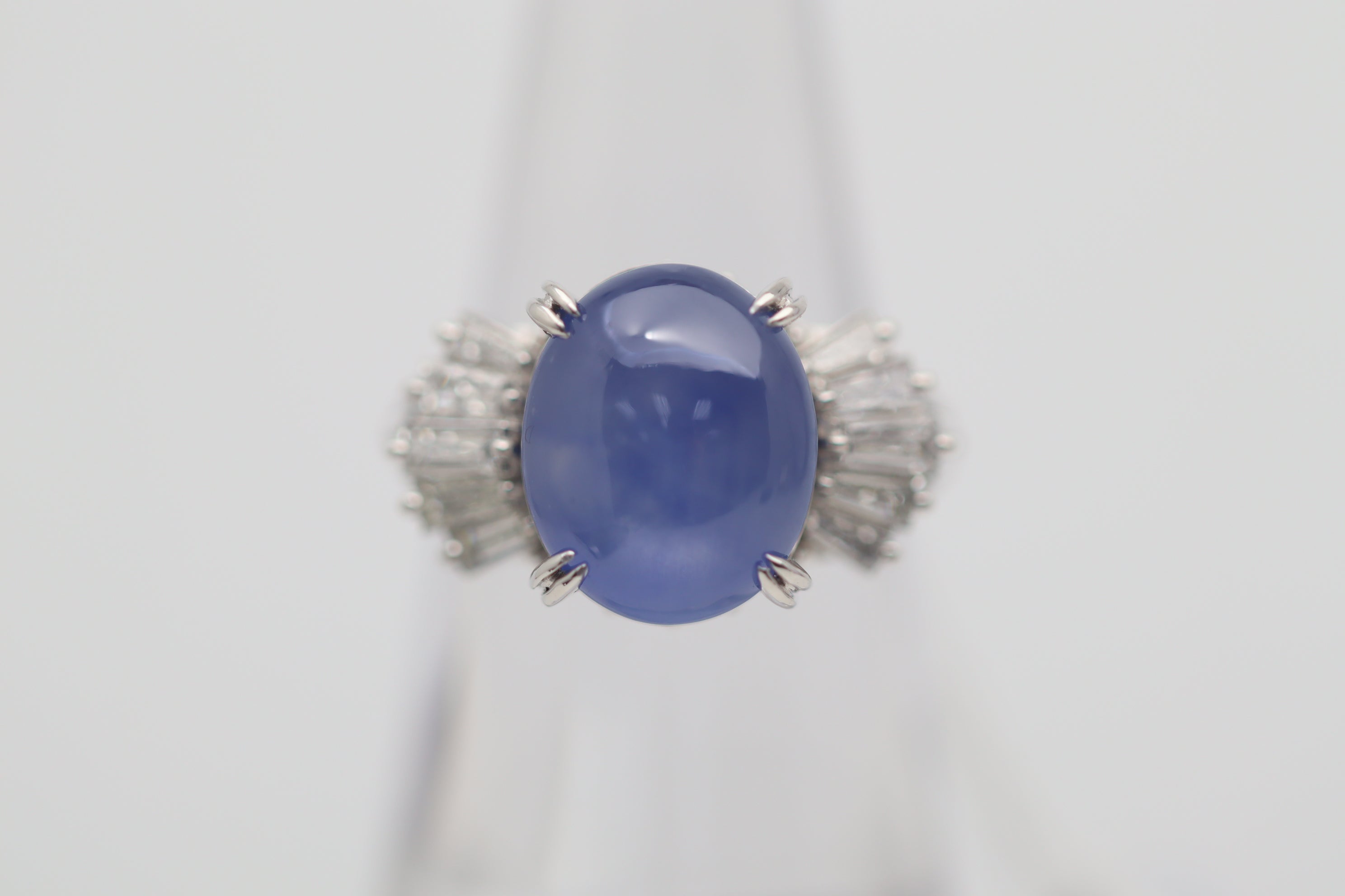 12.68 Carat Fine Star Sapphire Diamond Platinum Ring