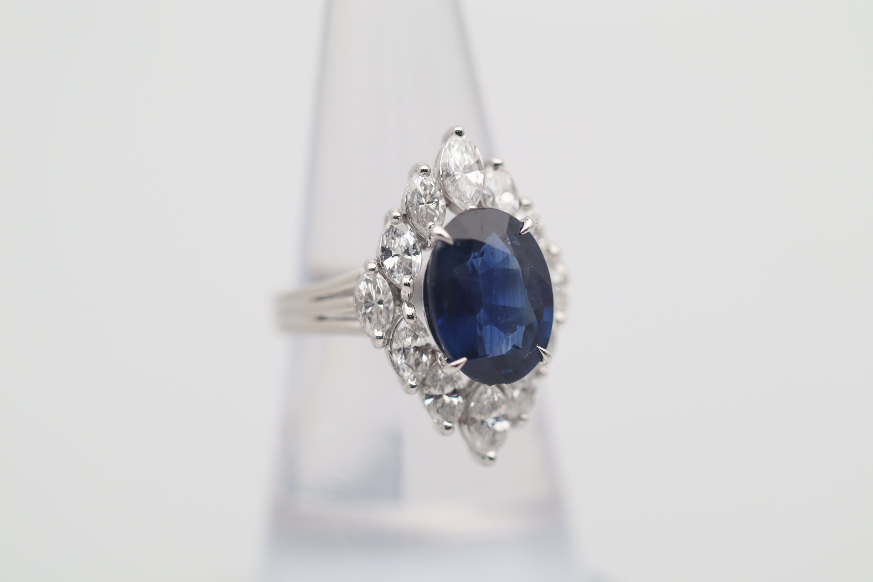 Blue Sapphire Diamond Gold Ring