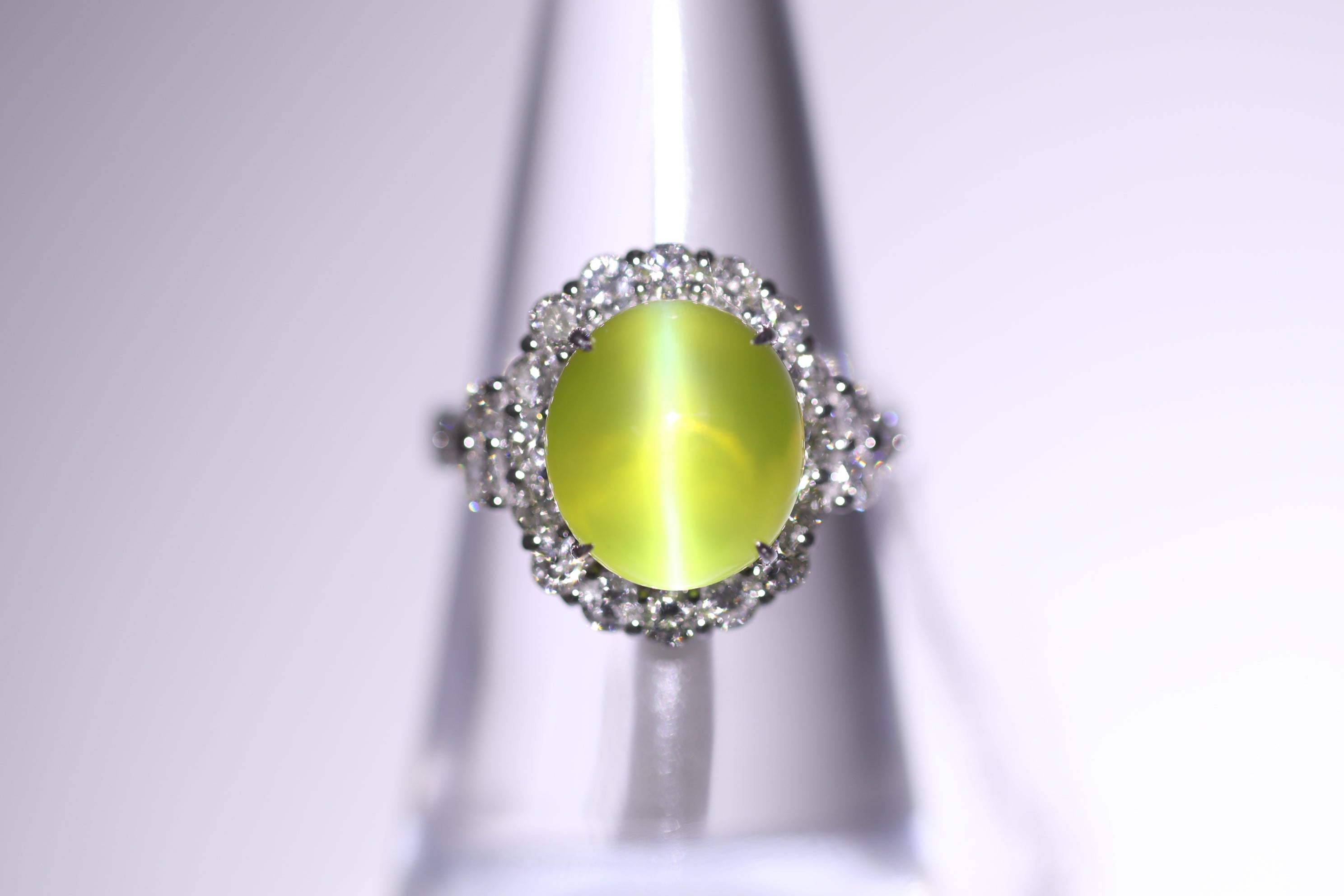 Cats Eye Chrysoberyl Diamond Platinum Ring