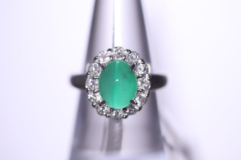 Rare Cats Eye Emerald Diamond Platinum Ring