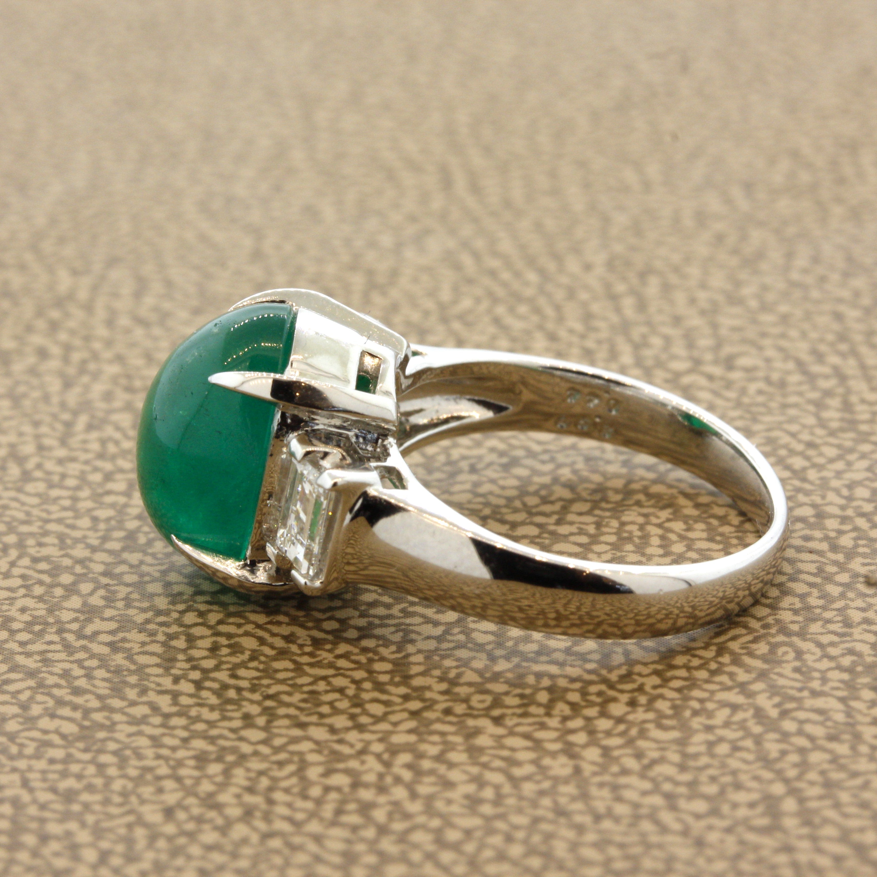 Cabochon Emerald Diamond 3-Stone Platinum Ring