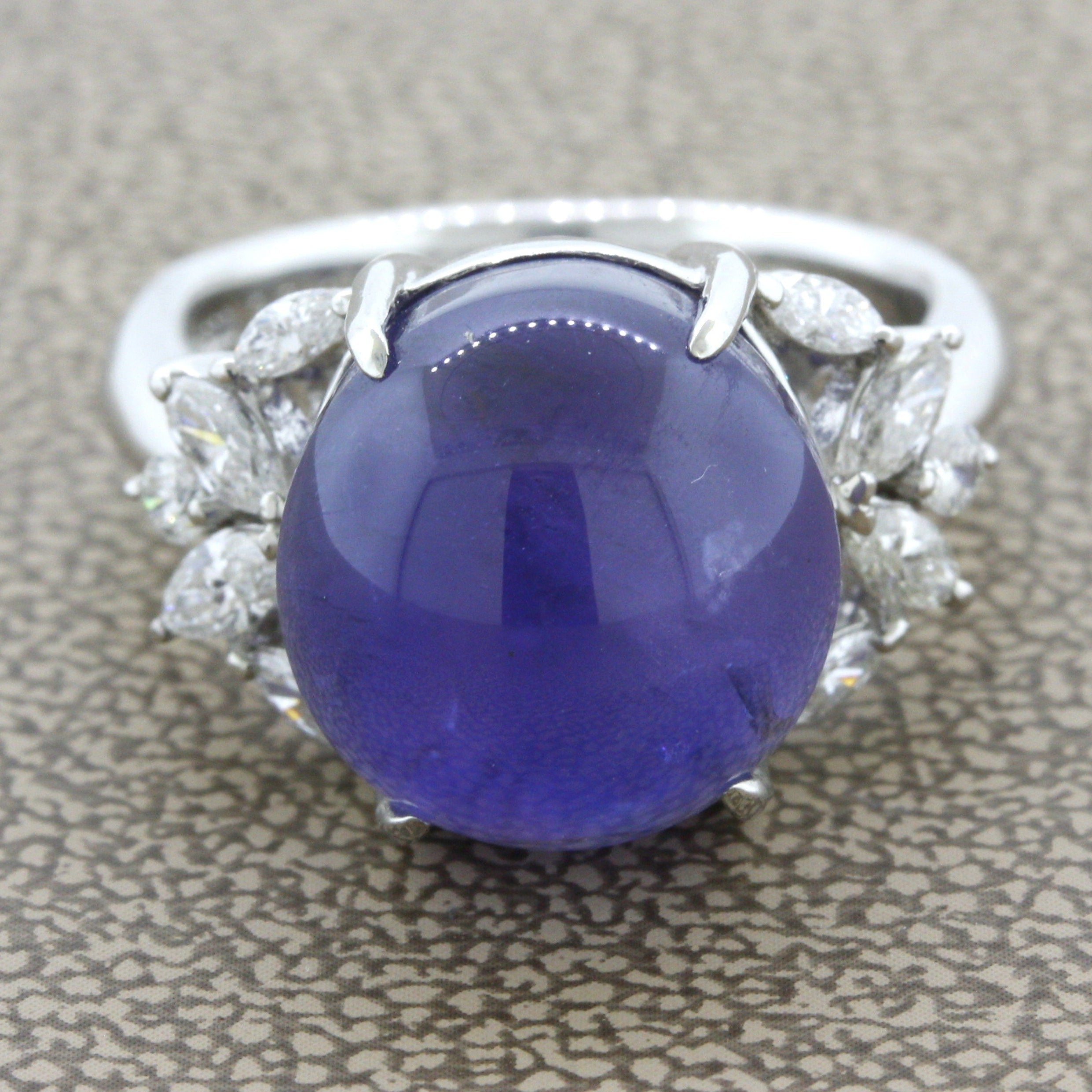 20.38 Carat Color-Change Star Sapphire Diamond Platinum Ring