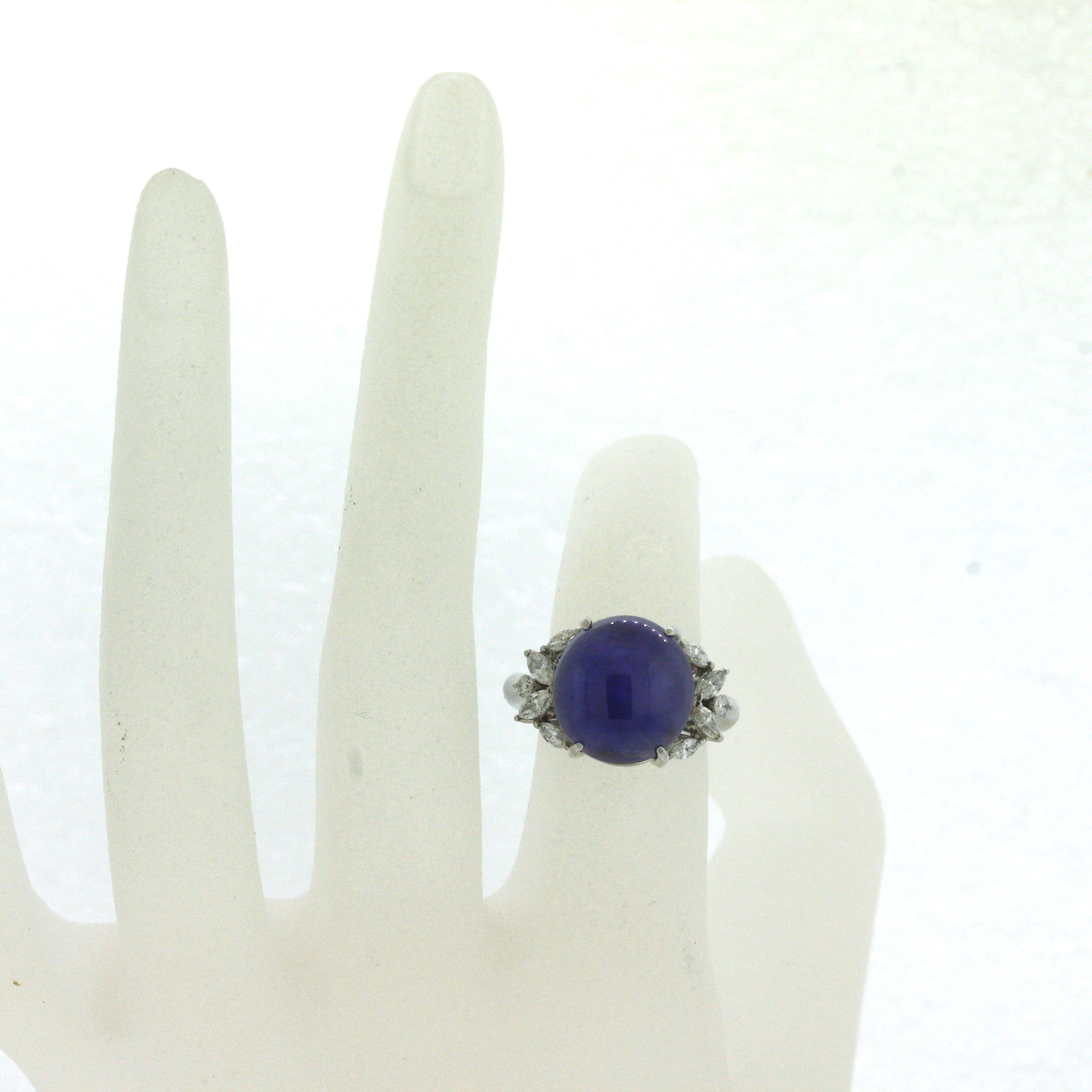 20.38 Carat Color-Change Star Sapphire Diamond Platinum Ring