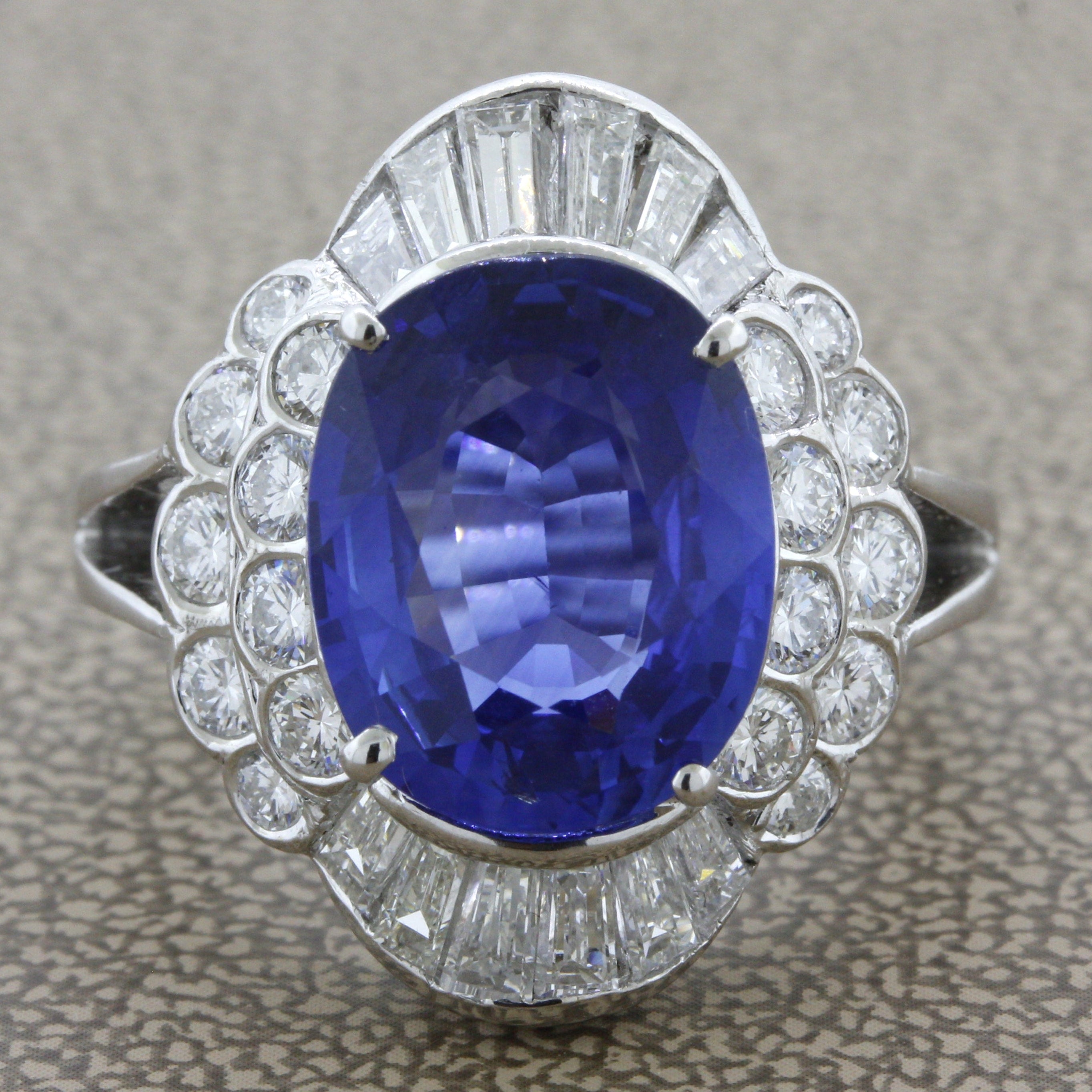 6.47 Carat Ceylon Sapphire Diamond Gold Ring, GIA Certified
