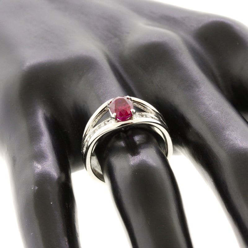 1.09 Carat Burmese Ruby Diamond Platinum Ring, GIA Certified