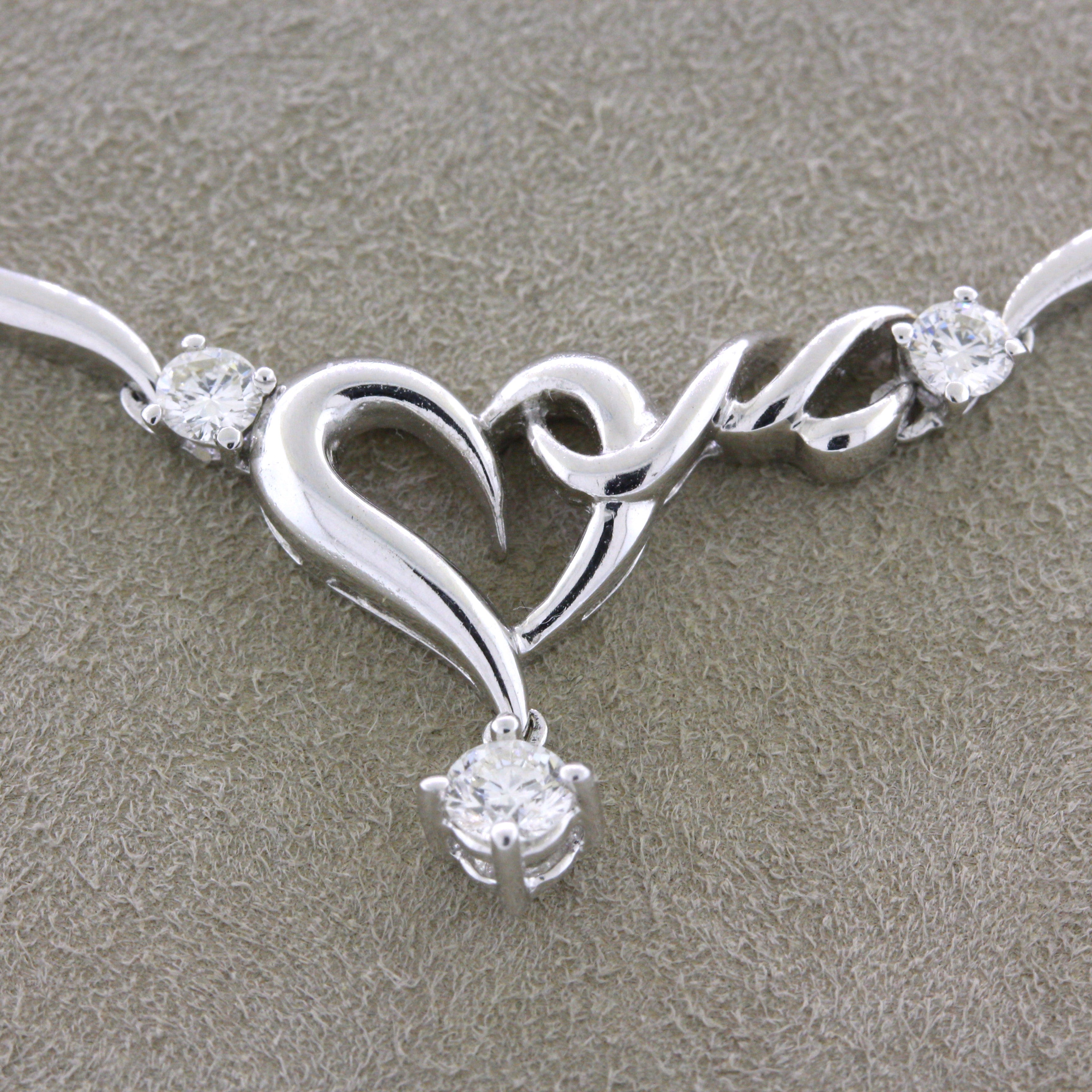 Diamond Gold Heart-Motif Necklace