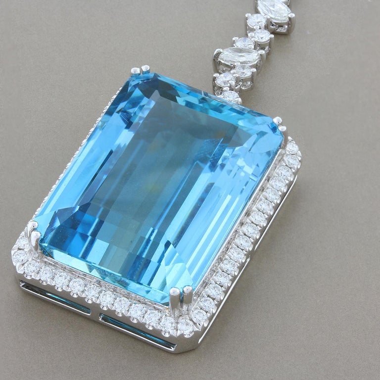 Magnificent Aquamarine Diamond Gold Necklace