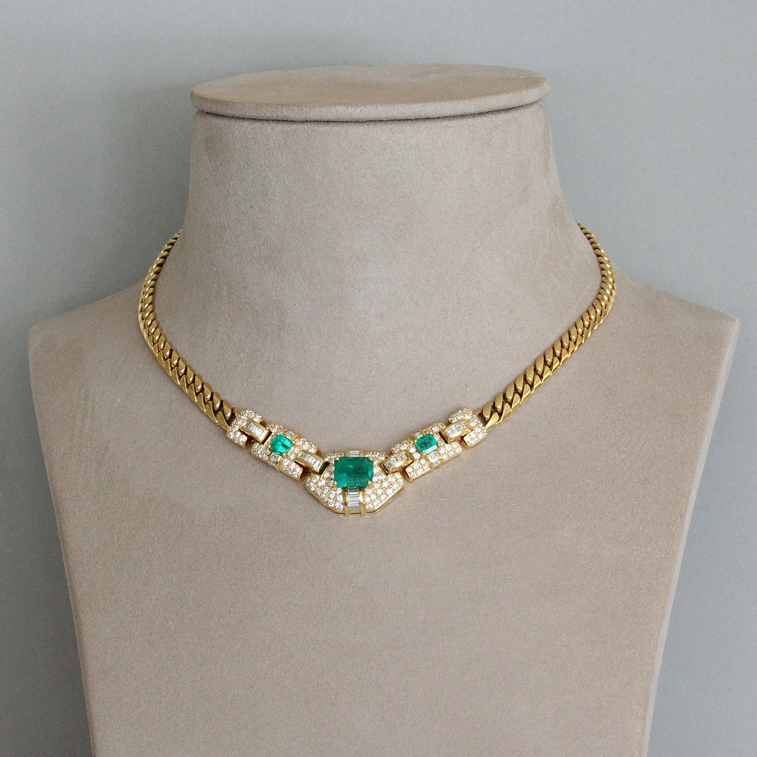 Emerald Diamond Gold Necklace