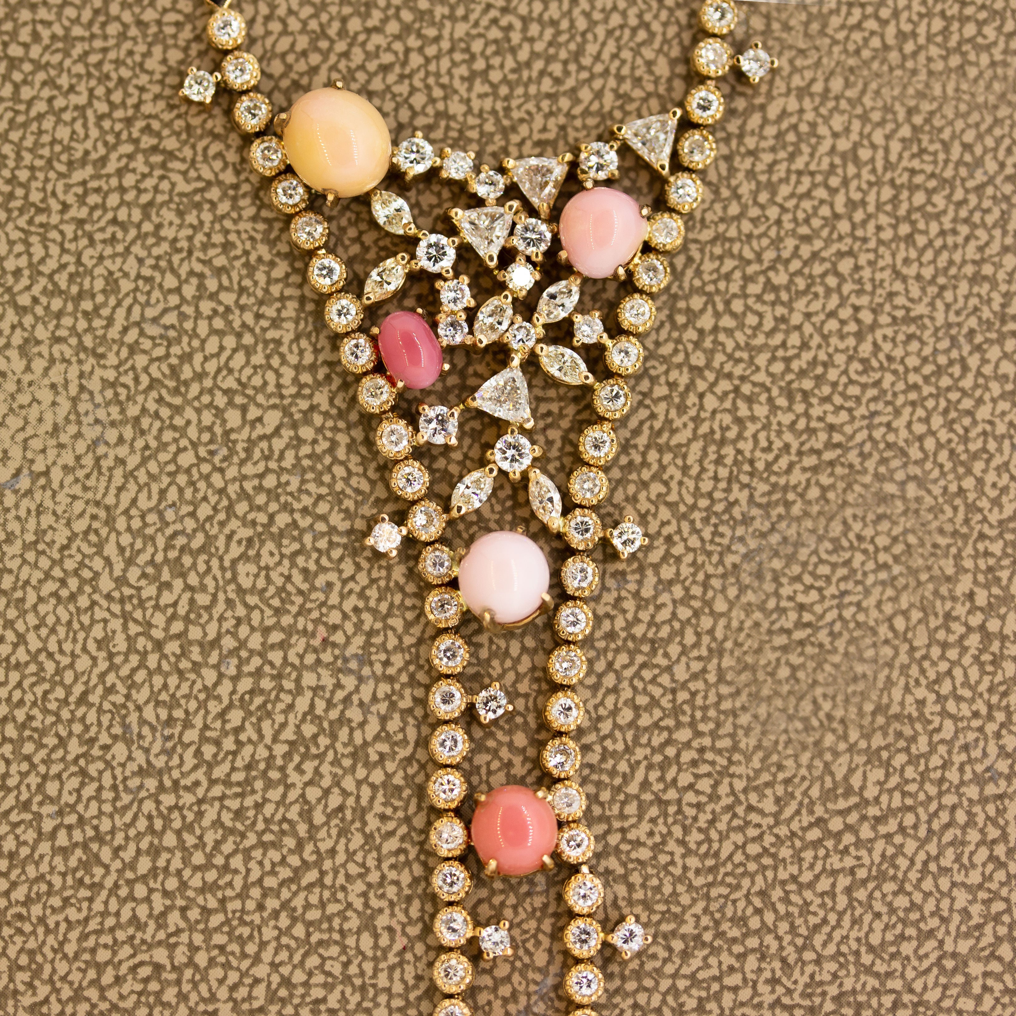 Conch Pearl Diamond Gold Necklace