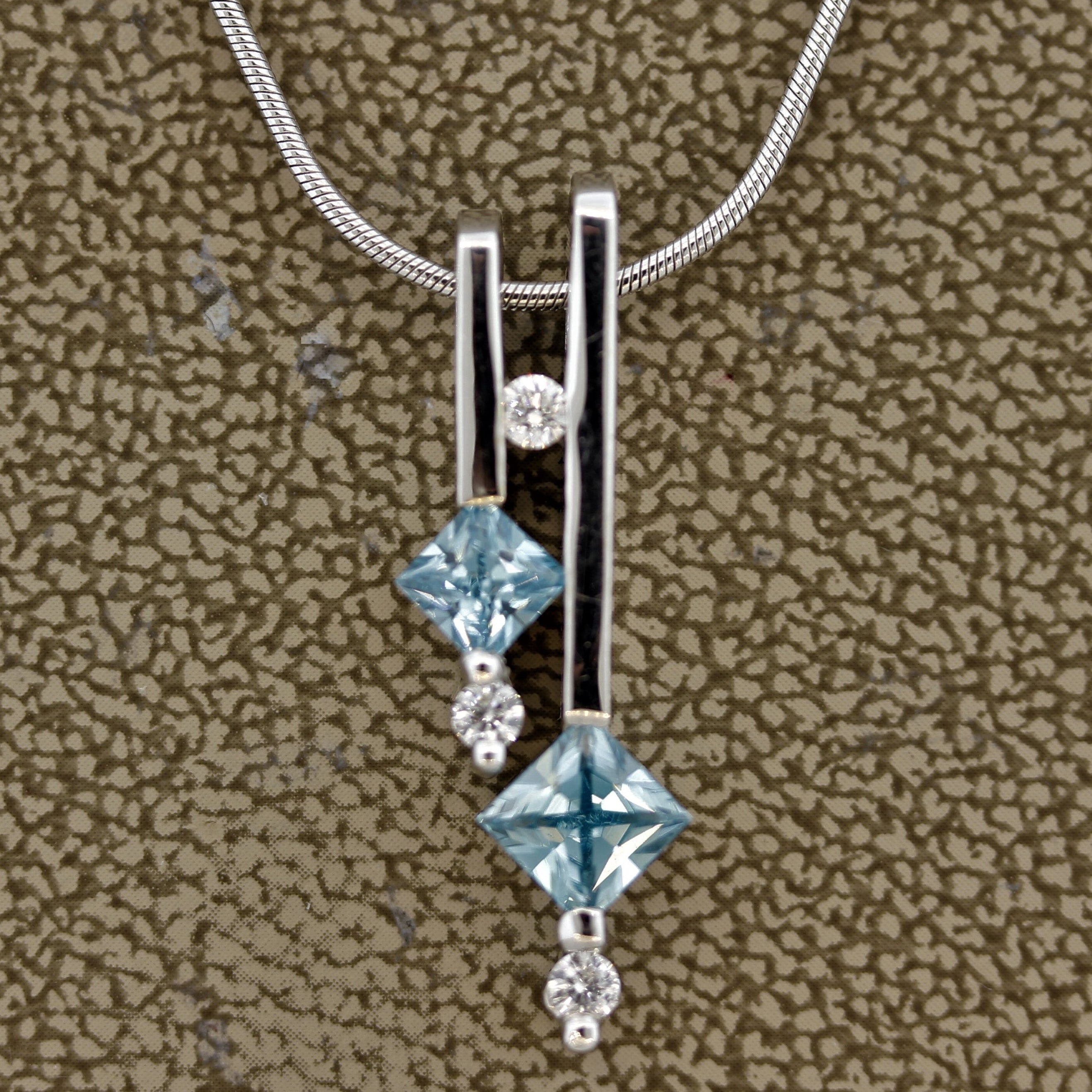 Zircon Diamond Gold Pendant