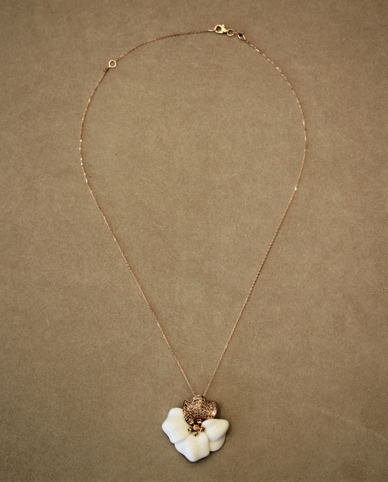 White Onyx Diamond Gold Flower Pendant Necklace