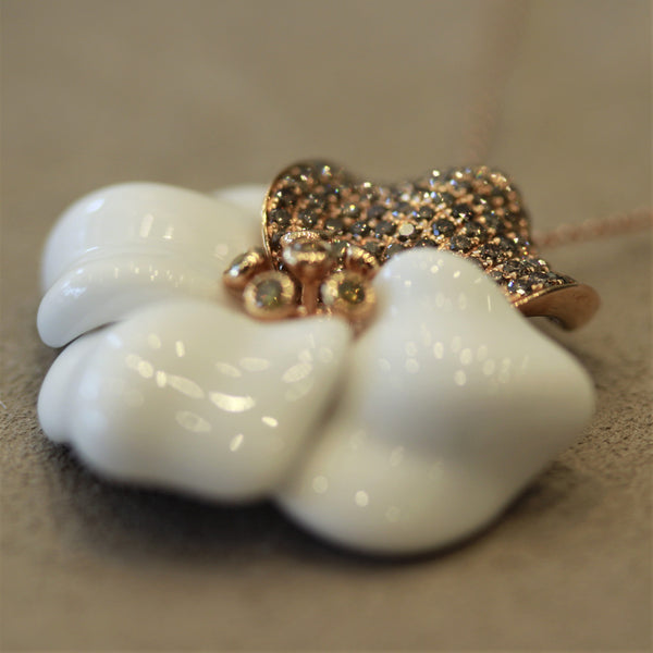 White Onyx Diamond Gold Flower Pendant Necklace