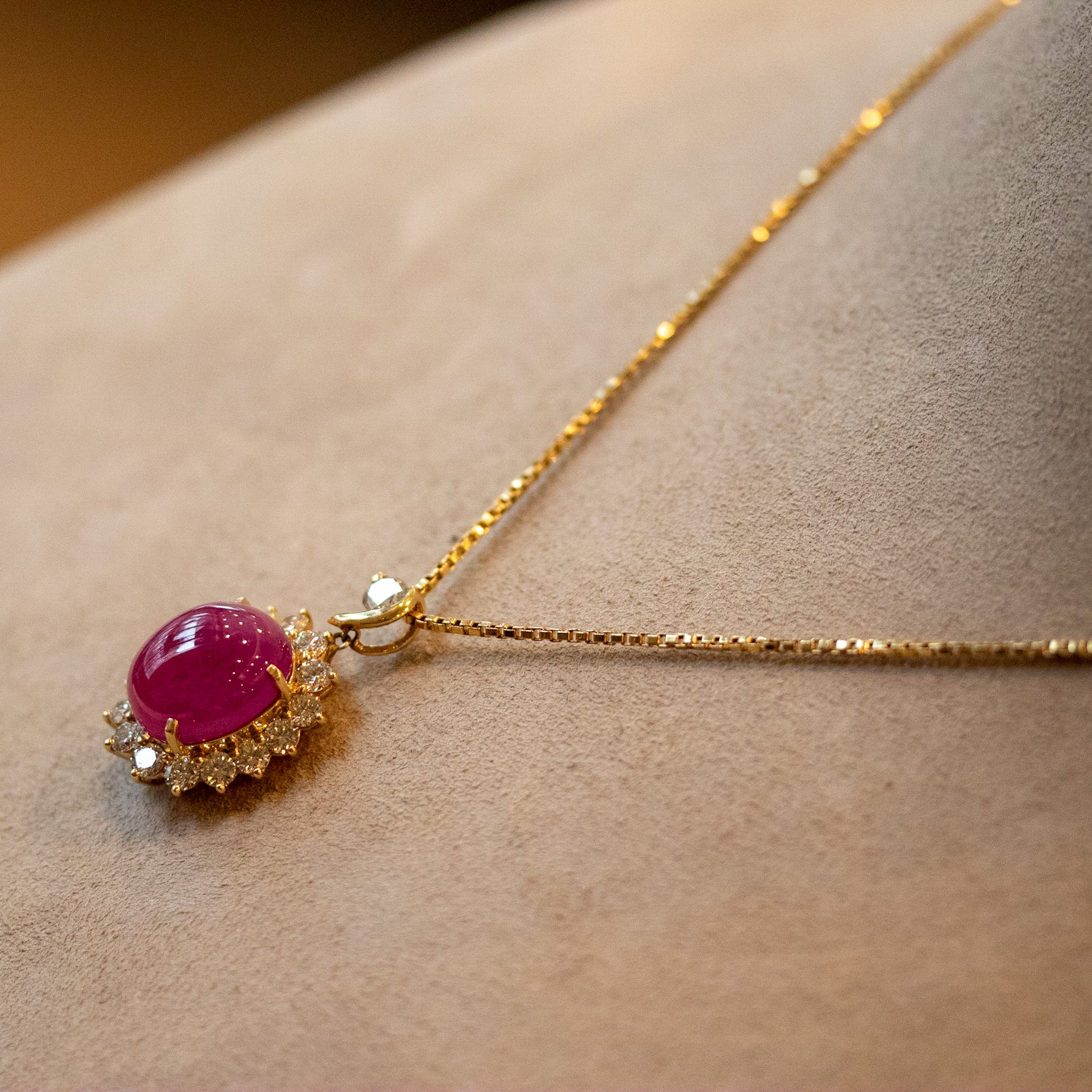 15.60ct Ruby Diamond Gold Drop Pendant, GIA Certified