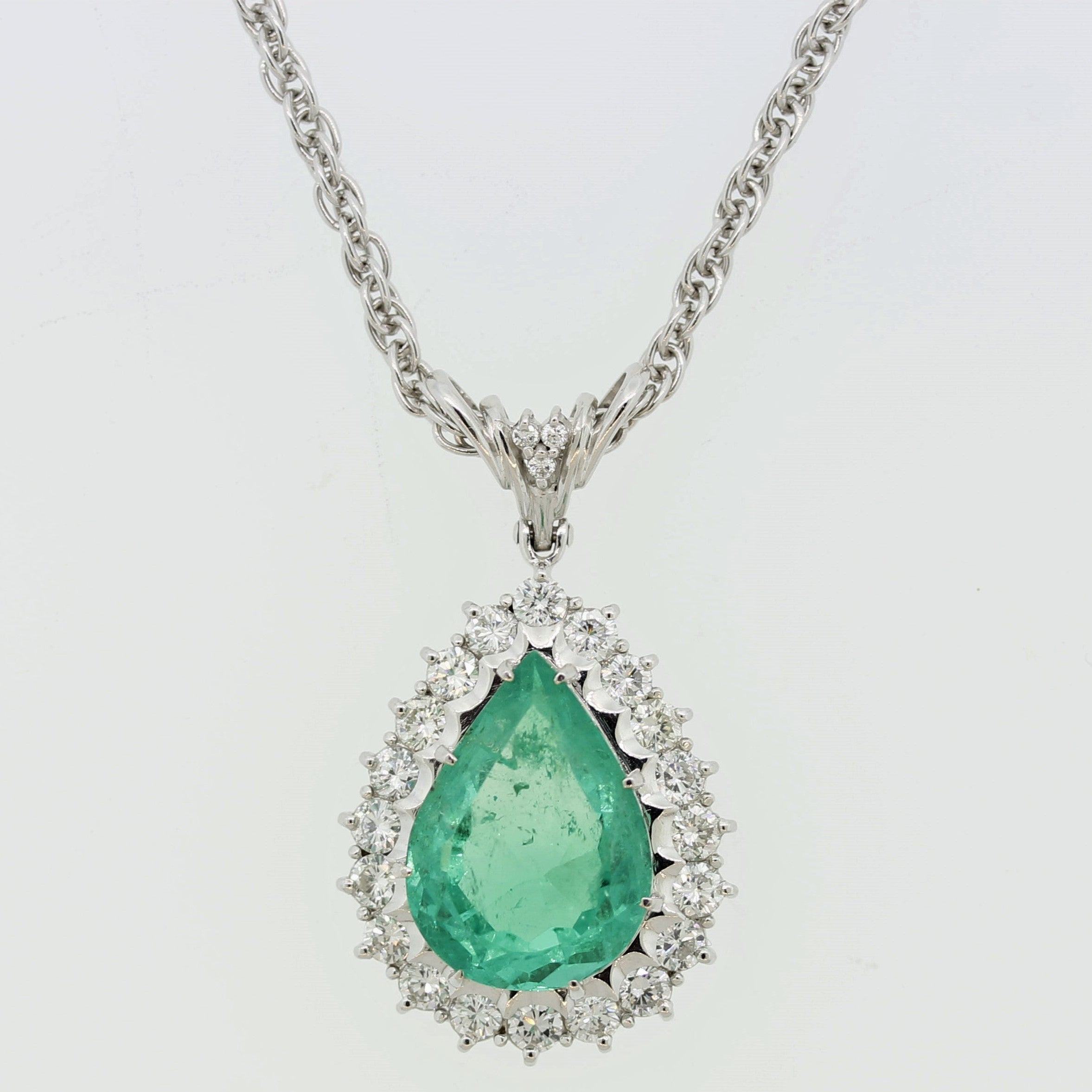 Colombian Emerald Diamond Halo Platinum Pendant, GIA Certified