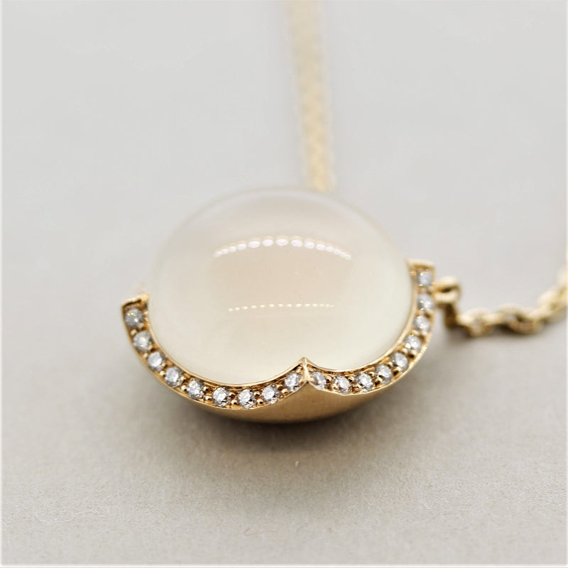 Moonstone Diamond Gold Necklace