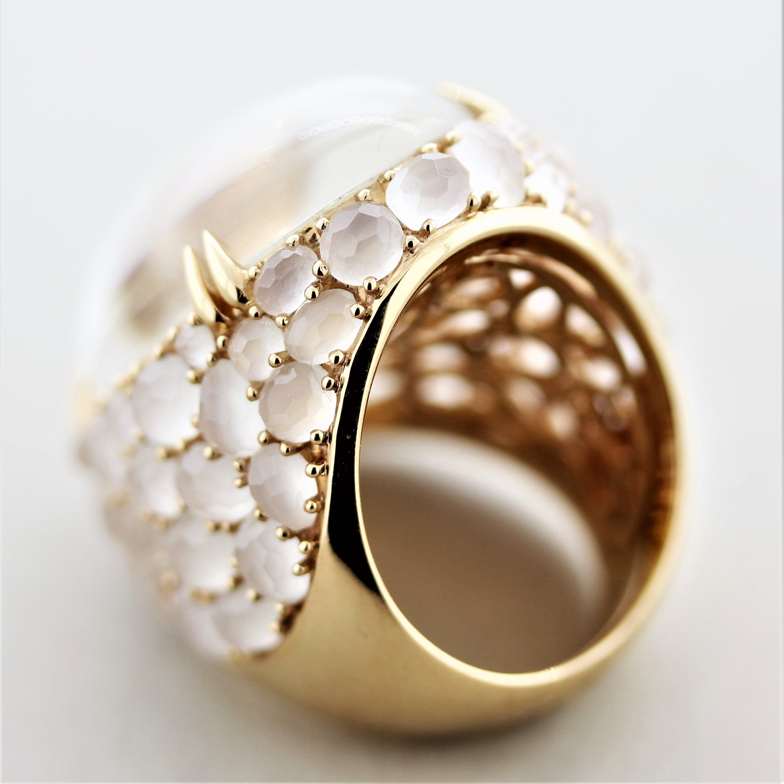 Moonstone Rock-Crystal Mother-of-Pearl Gold Cocktail Ring