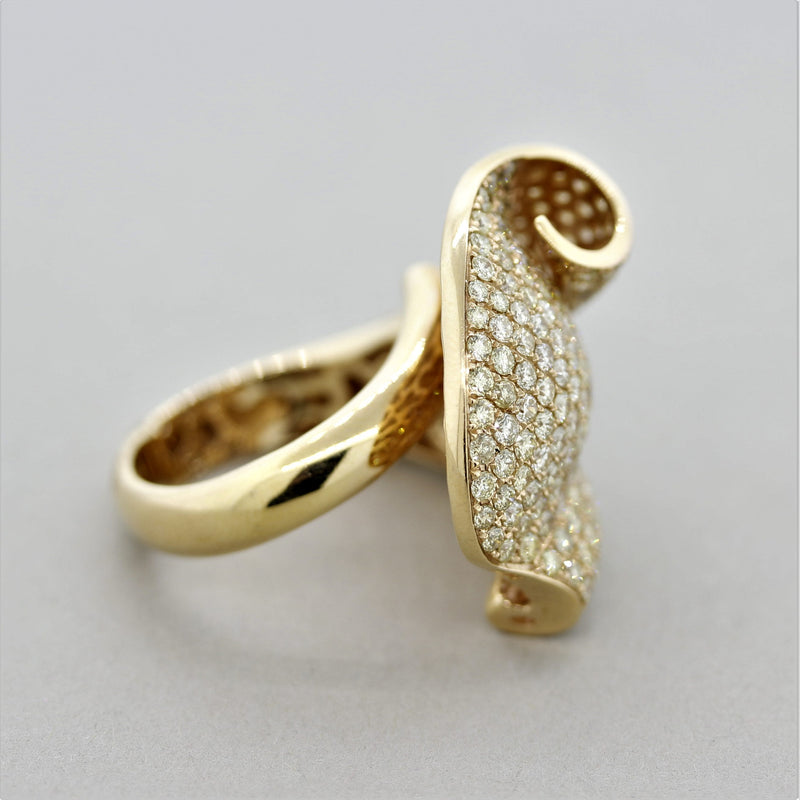 Diamond Gold Stingray Cocktail Ring