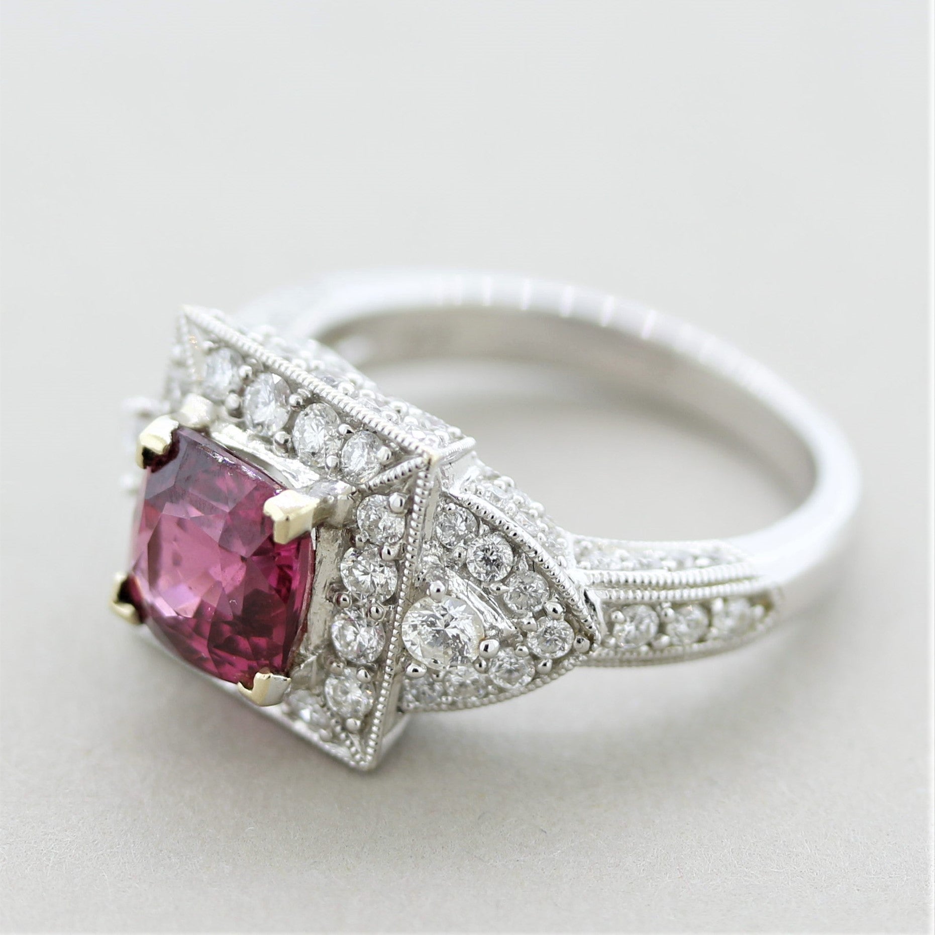 Spinel Diamond Gold Ring