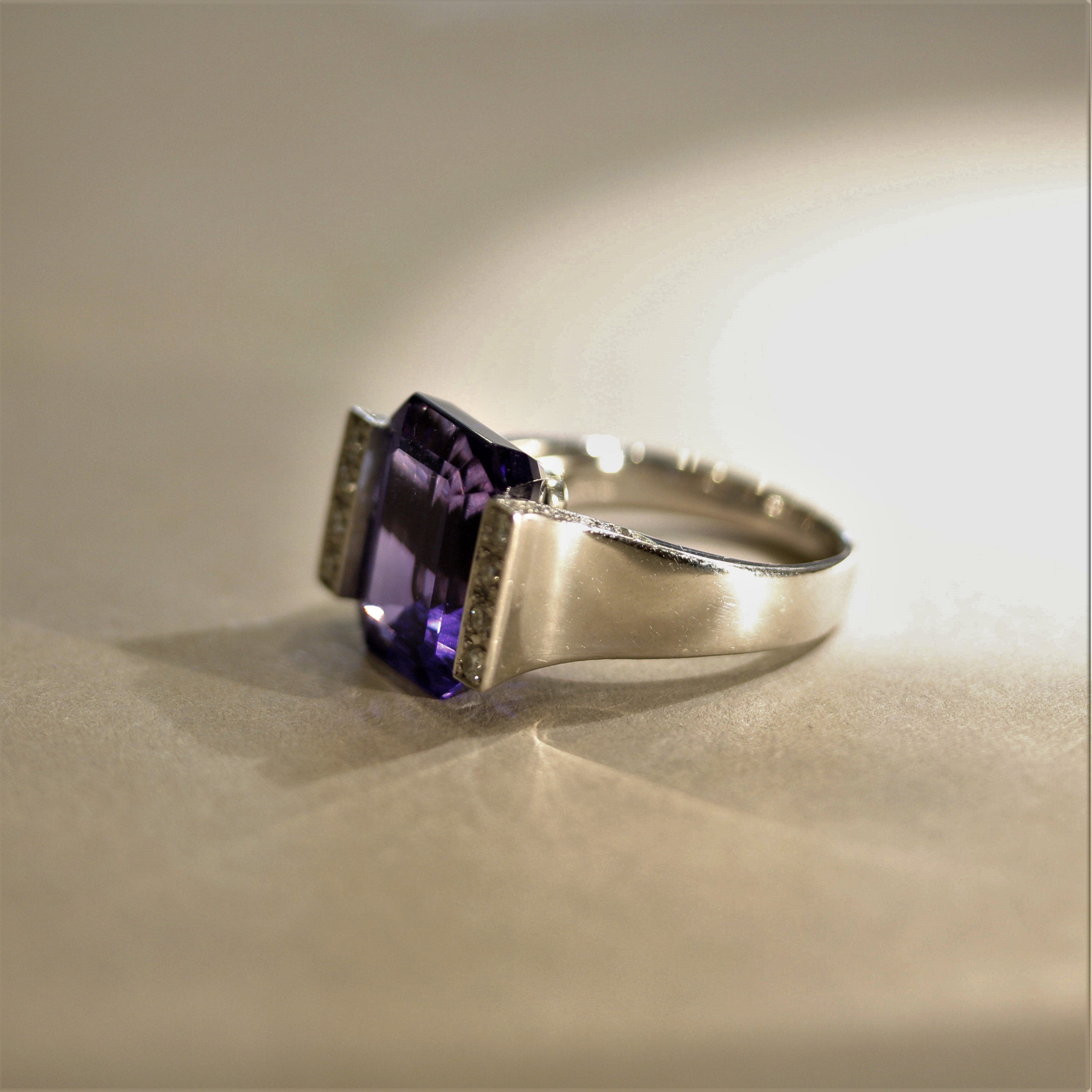 Tanzanite Diamond Platinum Ring