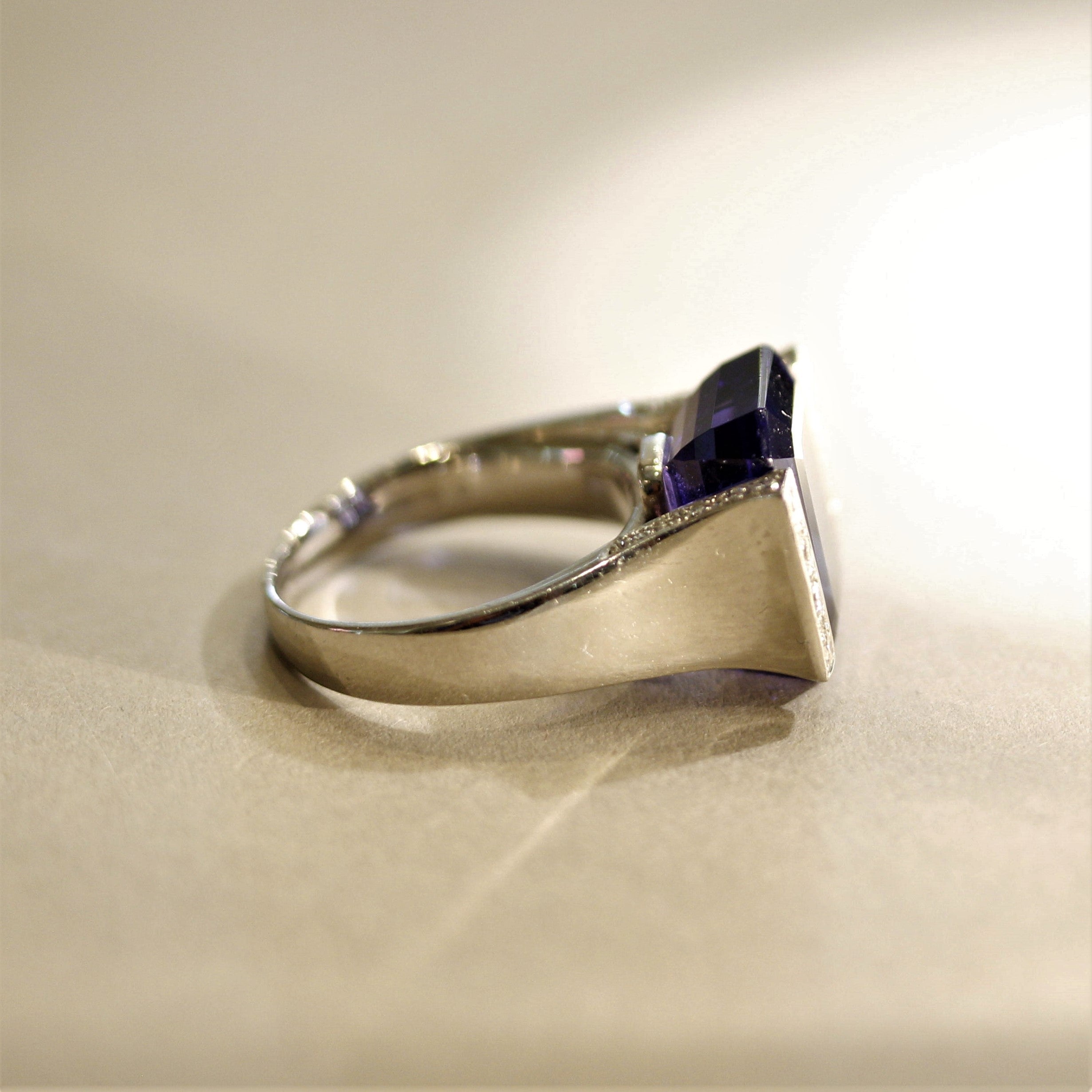 Tanzanite Diamond Platinum Ring