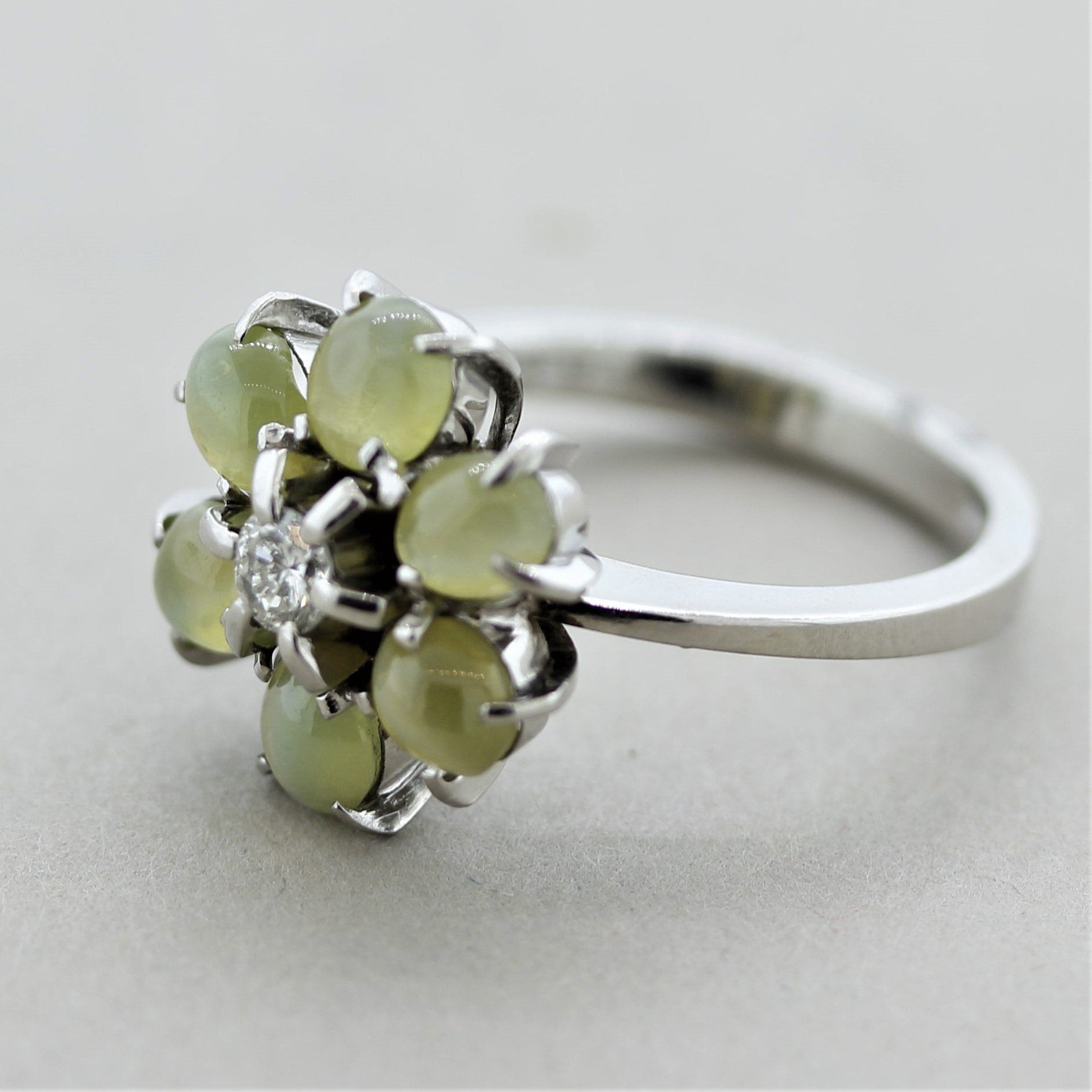 Estate Cat’s Eye Chrysoberyl Diamond Platinum Flower Ring 3.08CTW