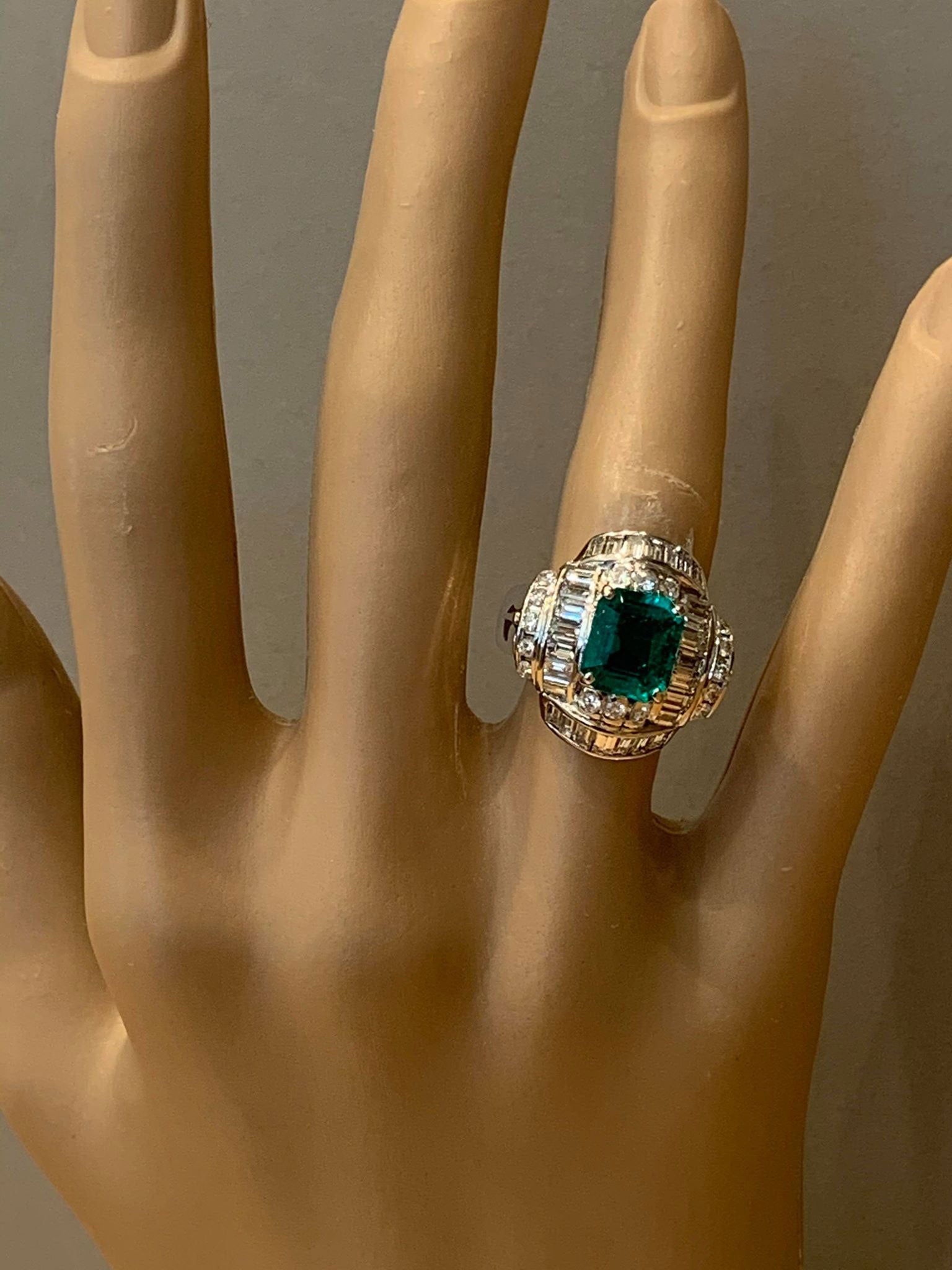 Gem Emerald Diamond Platinum Ring