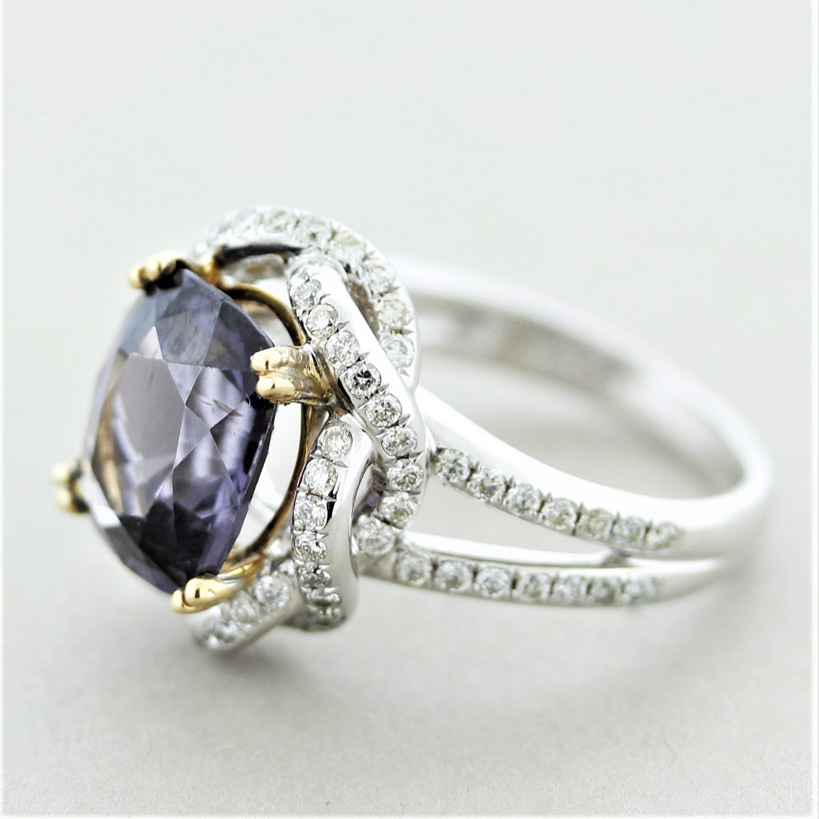 Spinel Diamond Gold Ring