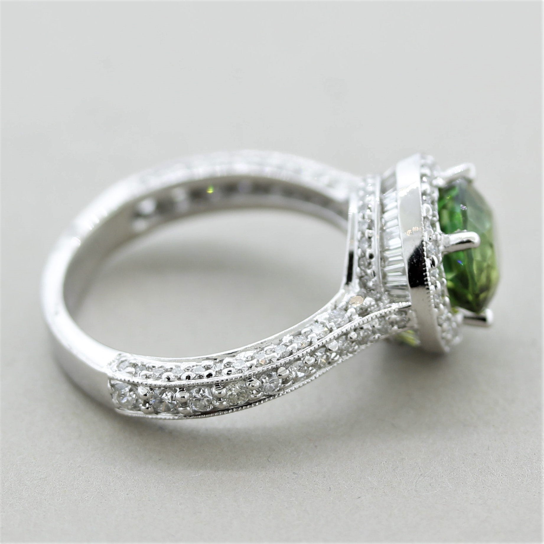 Green Tourmaline Diamond Gold Ring