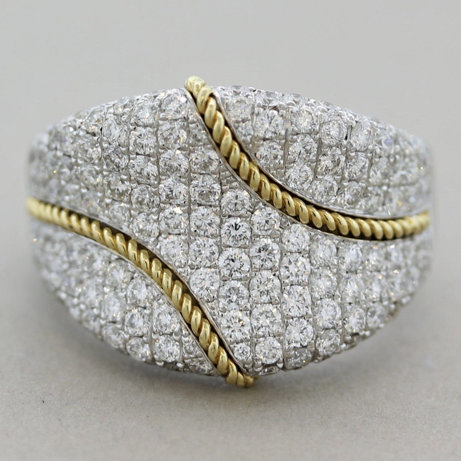 Diamond Pave Gold Ribbon Ring