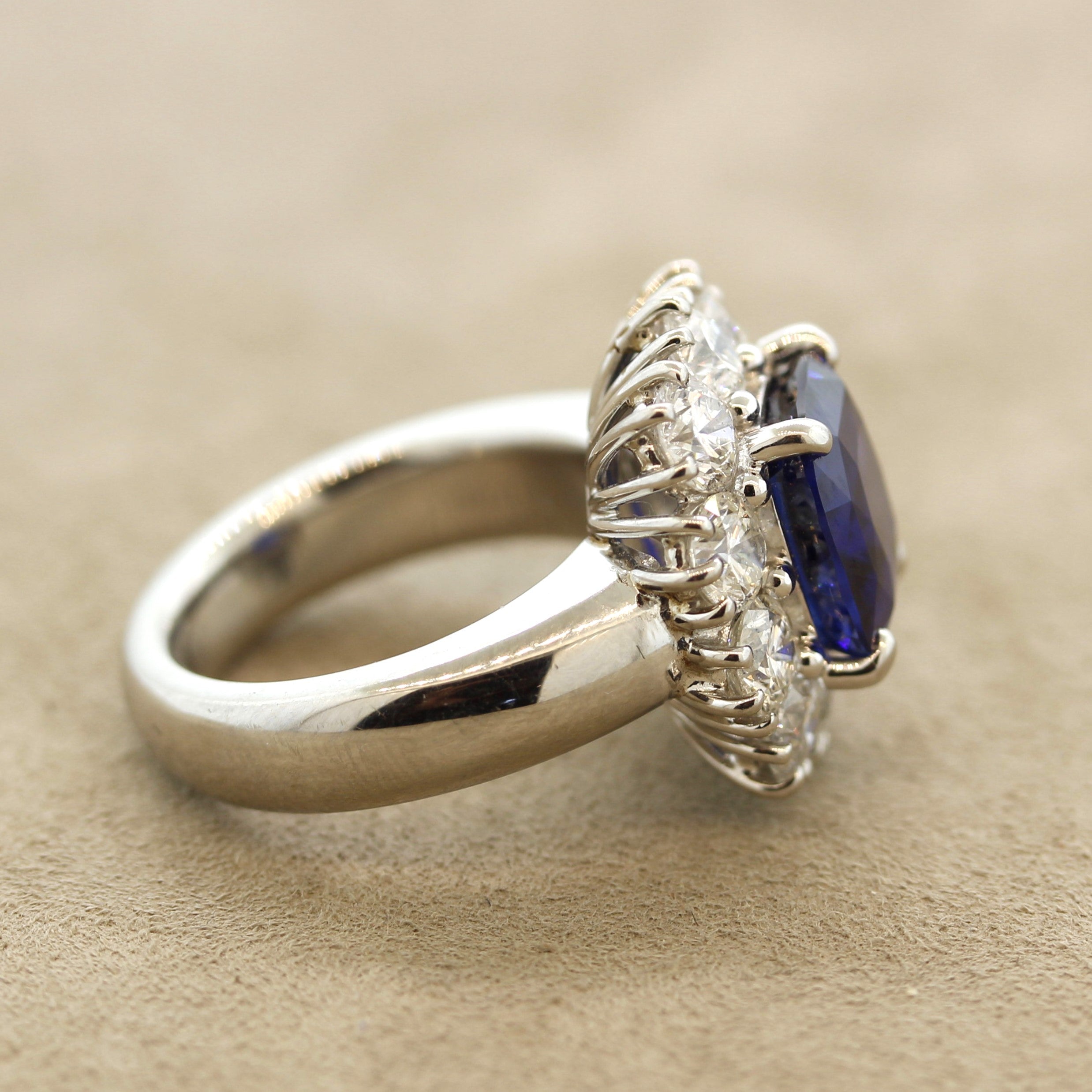 Fine Blue Sapphire Diamond Platinum Ring, AGL Certified