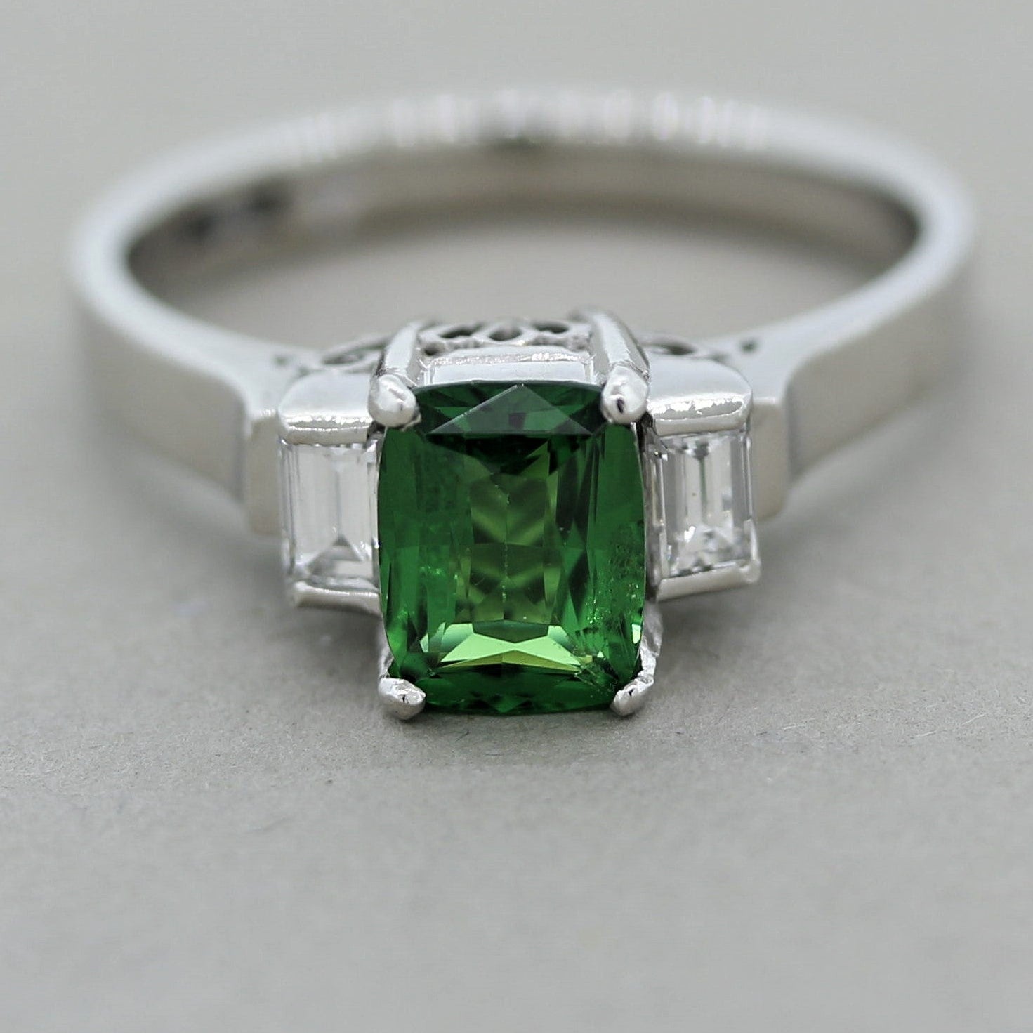 Tsavorite Diamond Platinum 3-Stone Ring