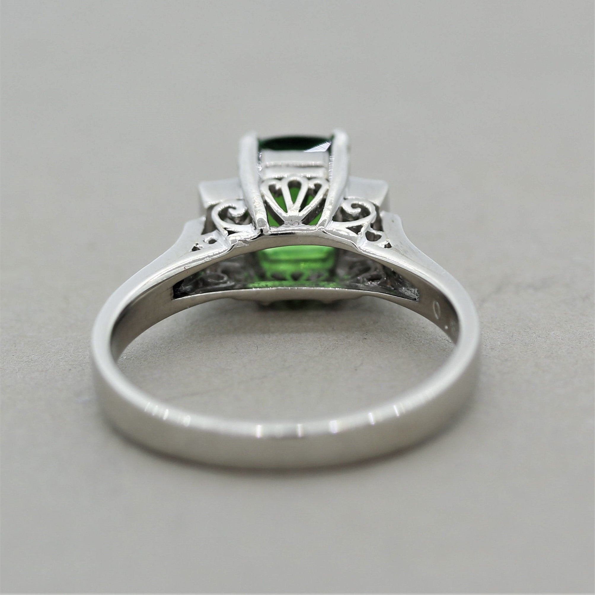 Tsavorite Diamond Platinum 3-Stone Ring