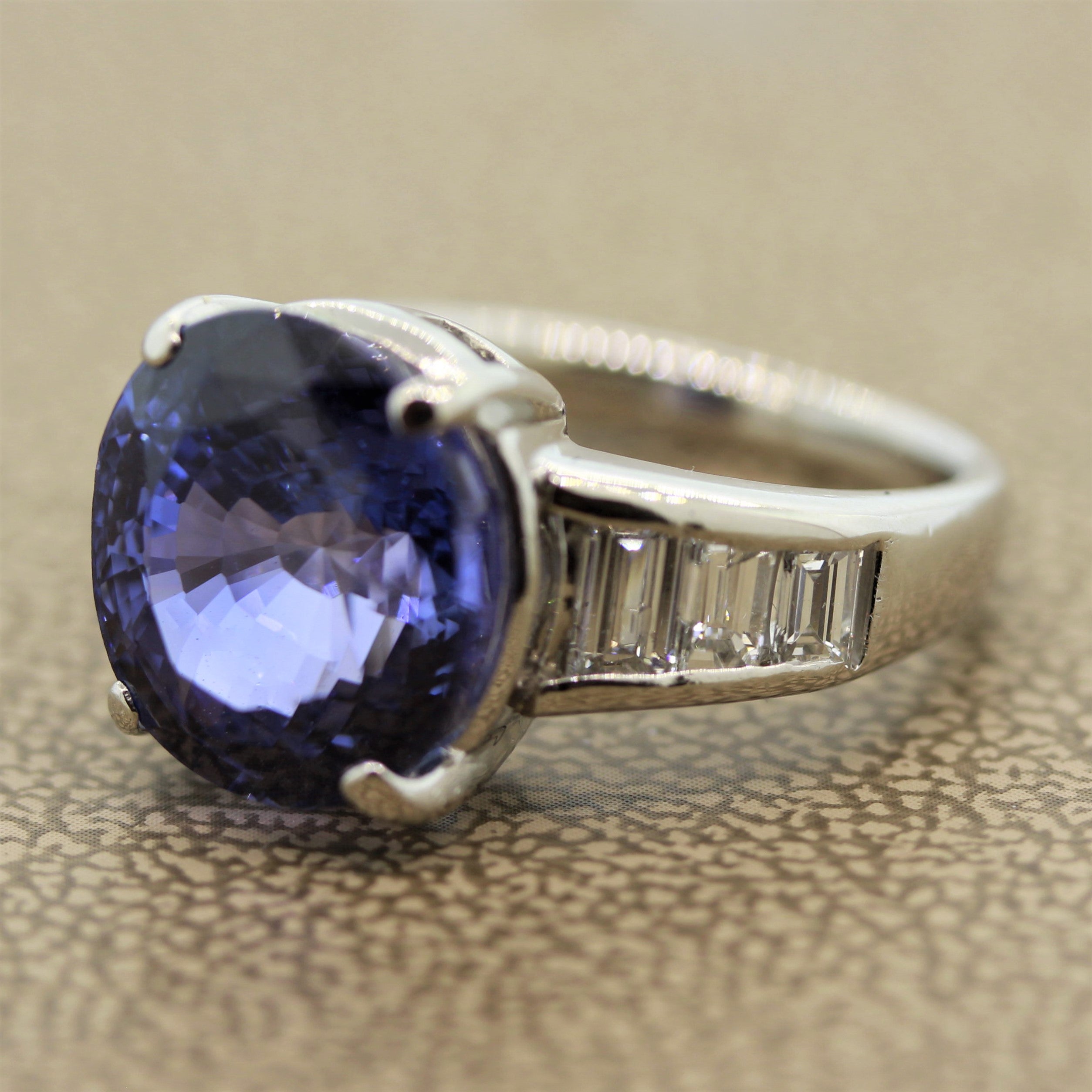 9.35ct Sapphire Diamond Platinum Ring, GIA Certified No-Heat