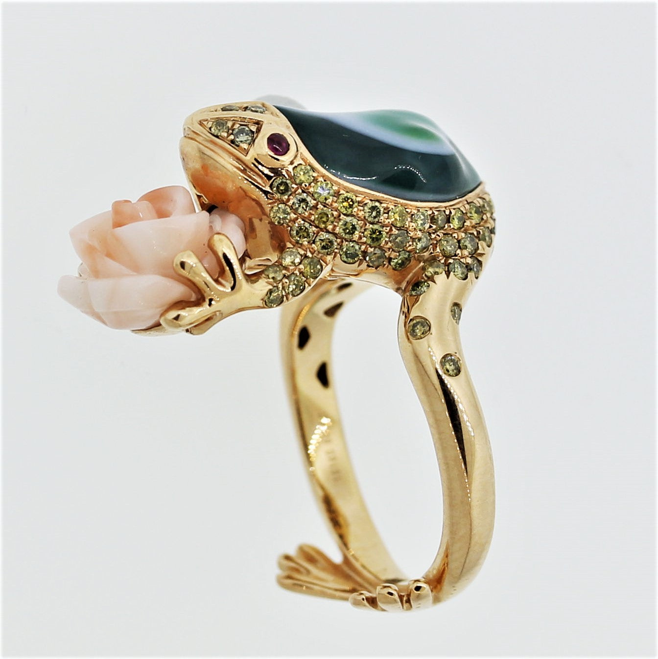 Diamond Agate Coral Flower Gold Frog Ring