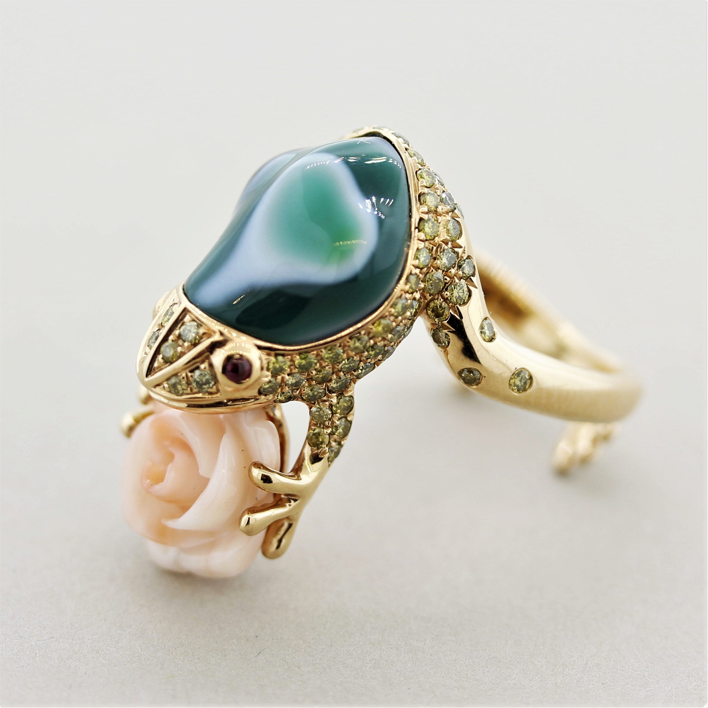 Diamond Agate Coral Flower Gold Frog Ring