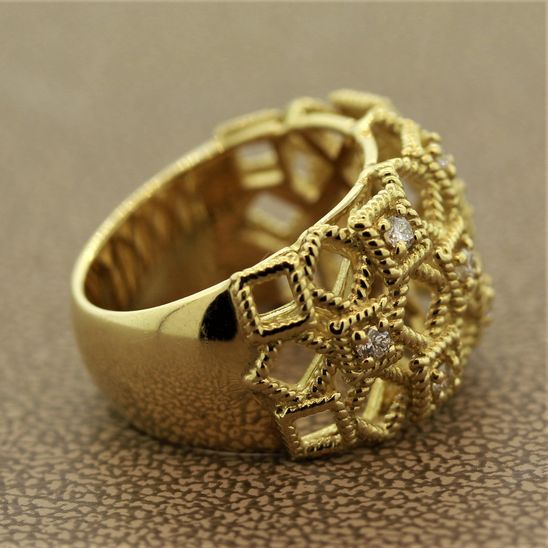 Italian Modern Diamond Gold Ring